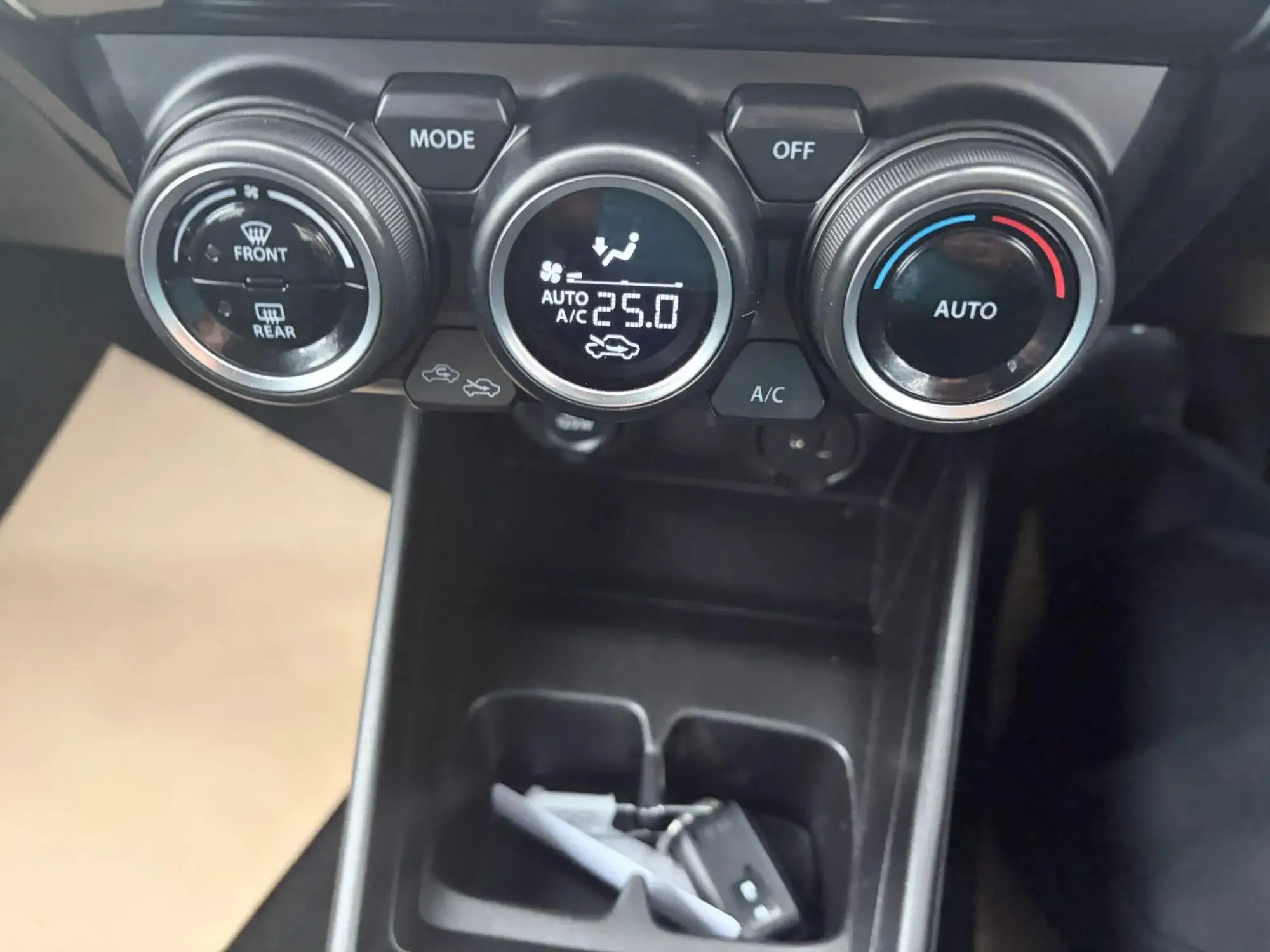 Suzuki Swift Image 13 Suzuki Swift Image 13