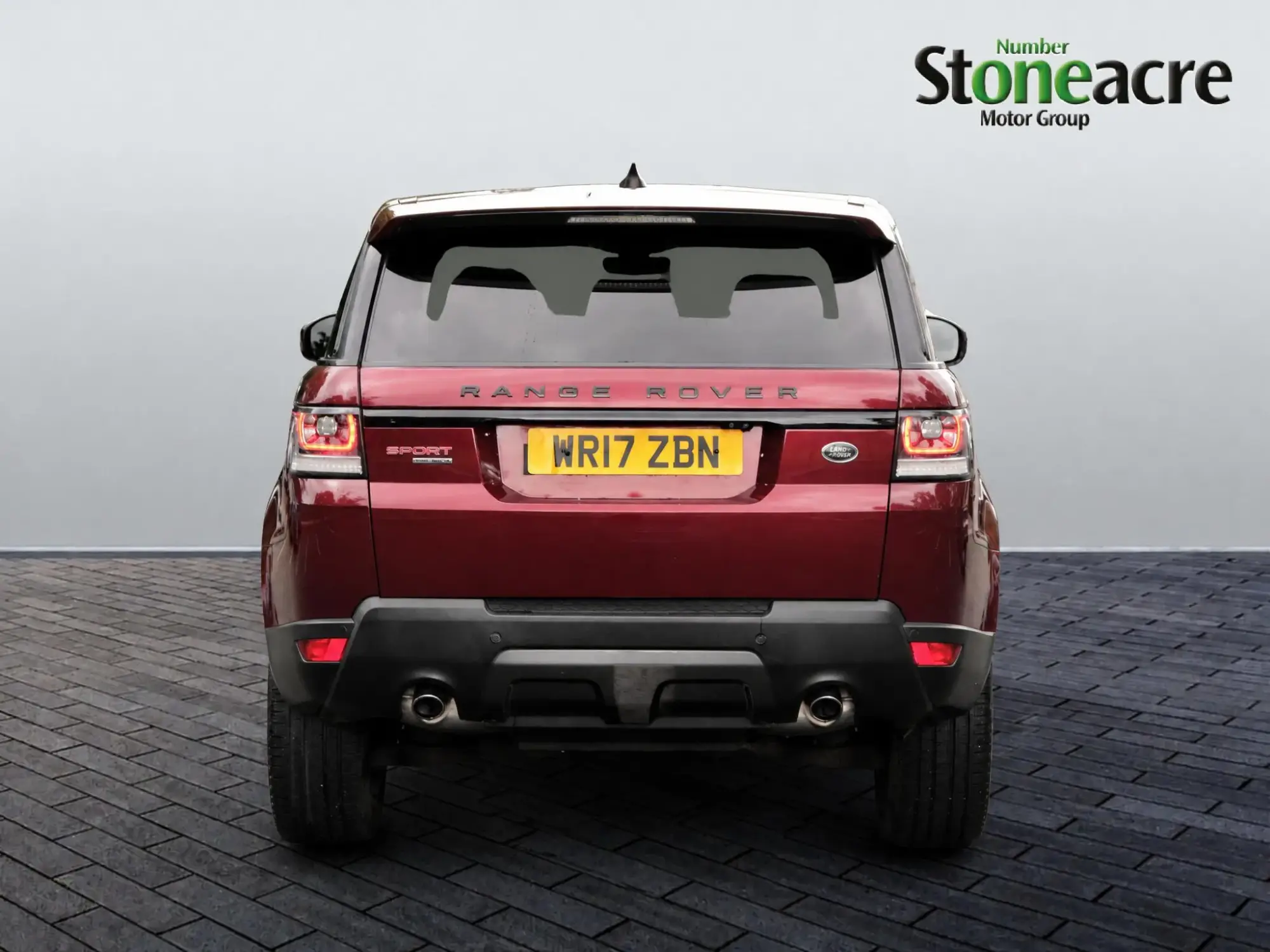 Land Rover Range Rover Sport Image 4