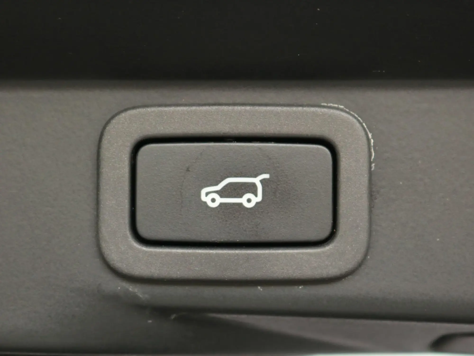 Land Rover Range Rover Sport Image 14