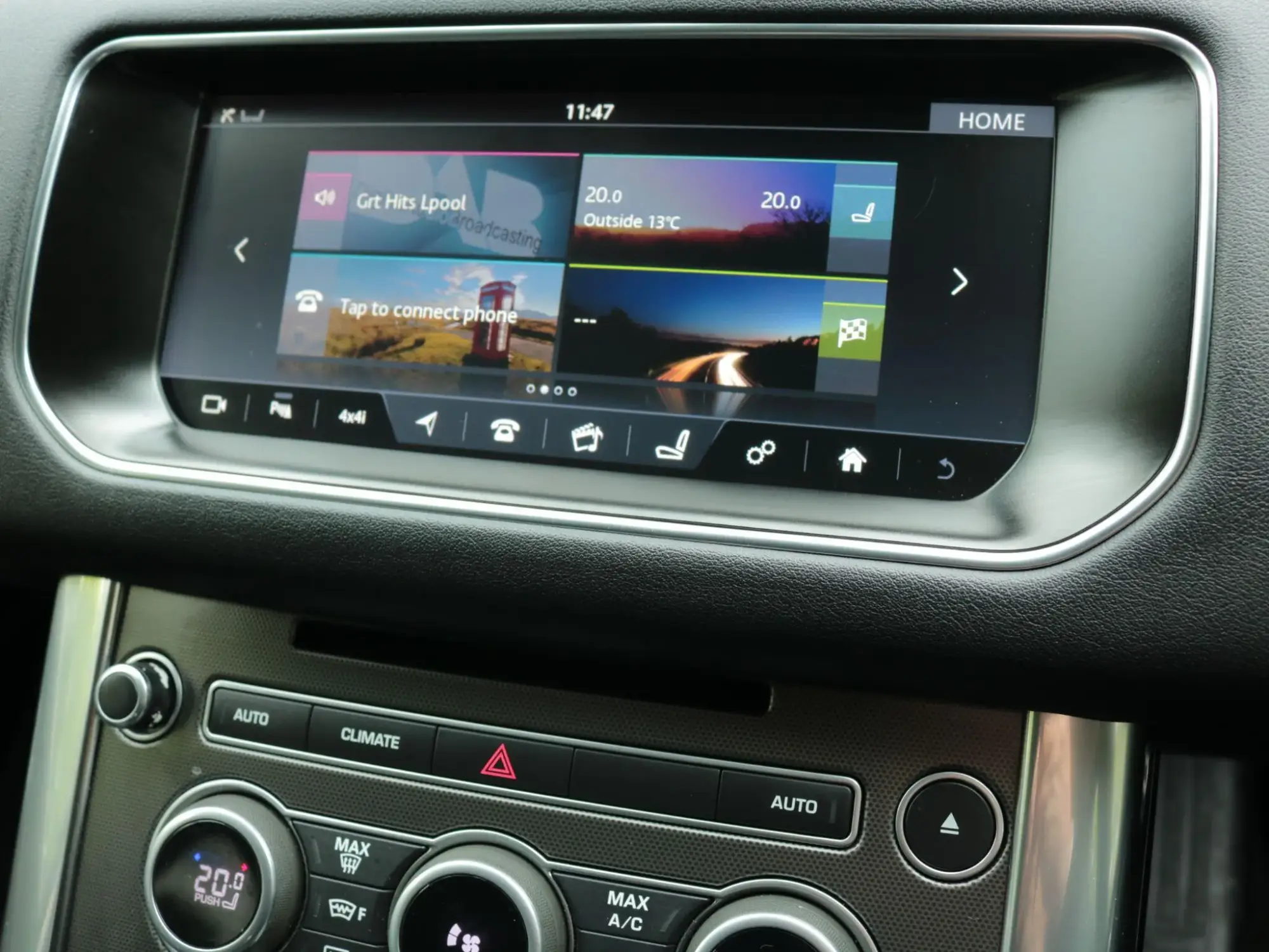 Land Rover Range Rover Sport Image 22