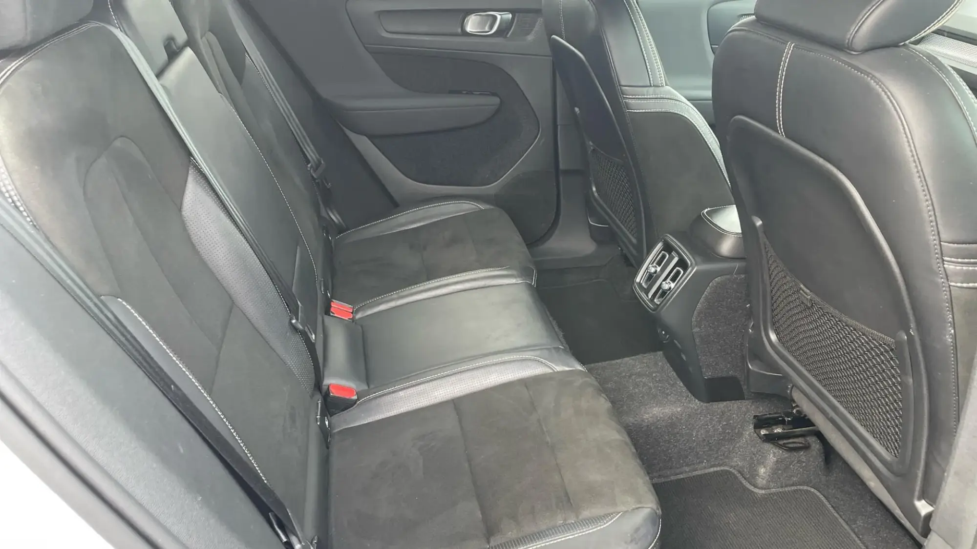 Volvo XC40 Image 6