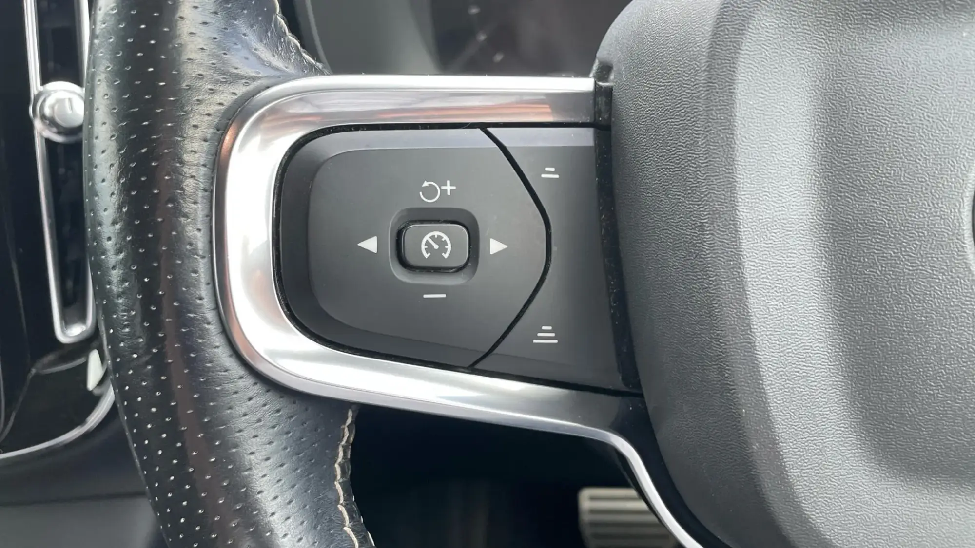 Volvo XC40 Image 19