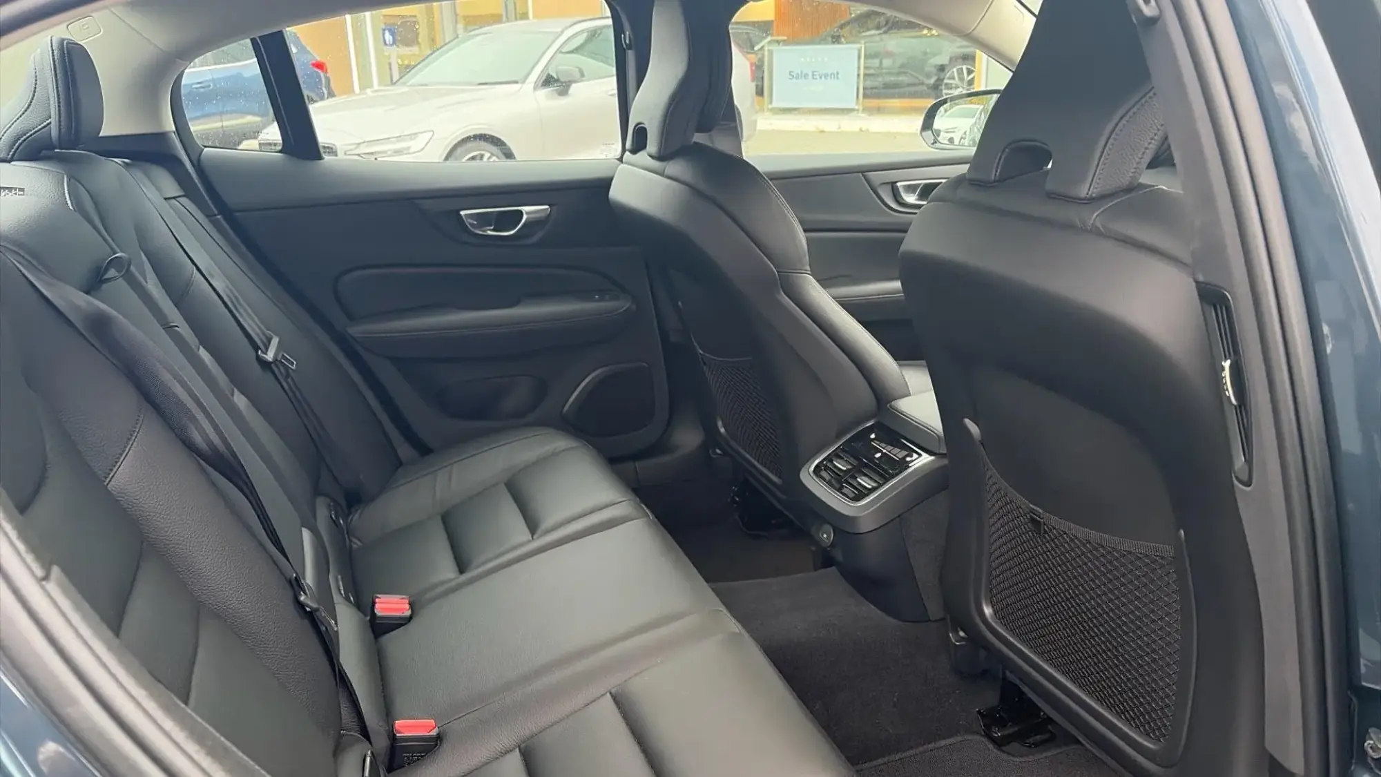 Volvo S60 Image 31 Volvo S60 Image 31