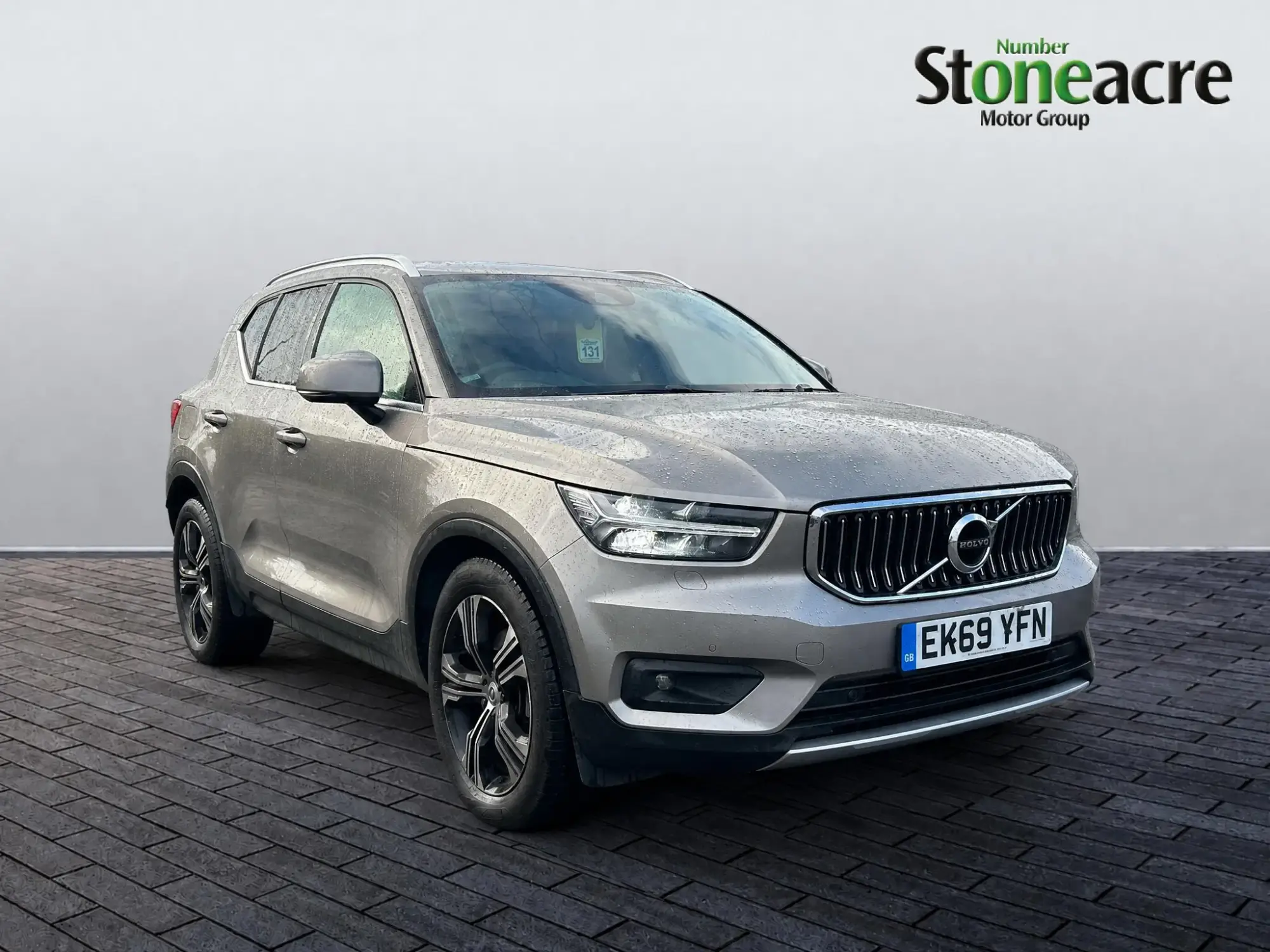 Volvo XC40 2.0 D4 Inscription Pro Auto AWD Euro 6 (s/s) 5dr EK69YFN Image 1 Volvo XC40 2.0 D4 Inscription Pro Auto AWD Euro 6 (s/s) 5dr EK69YFN Image 1