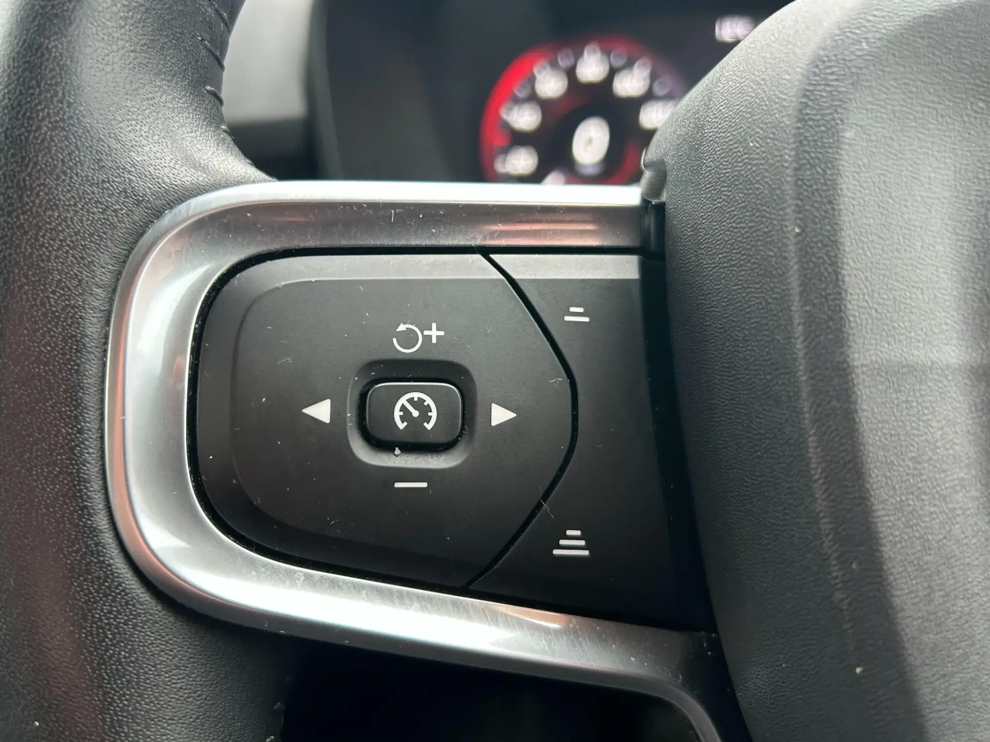Volvo XC40 Image 9 Volvo XC40 Image 9