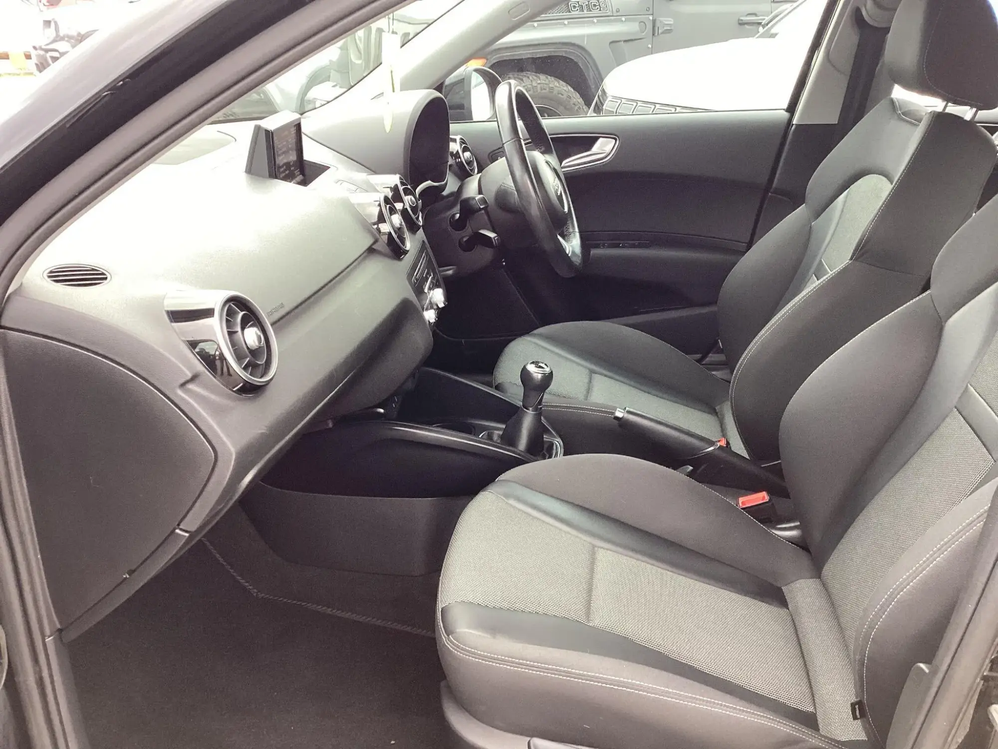 Audi A1 Image 12 Audi A1 Image 12
