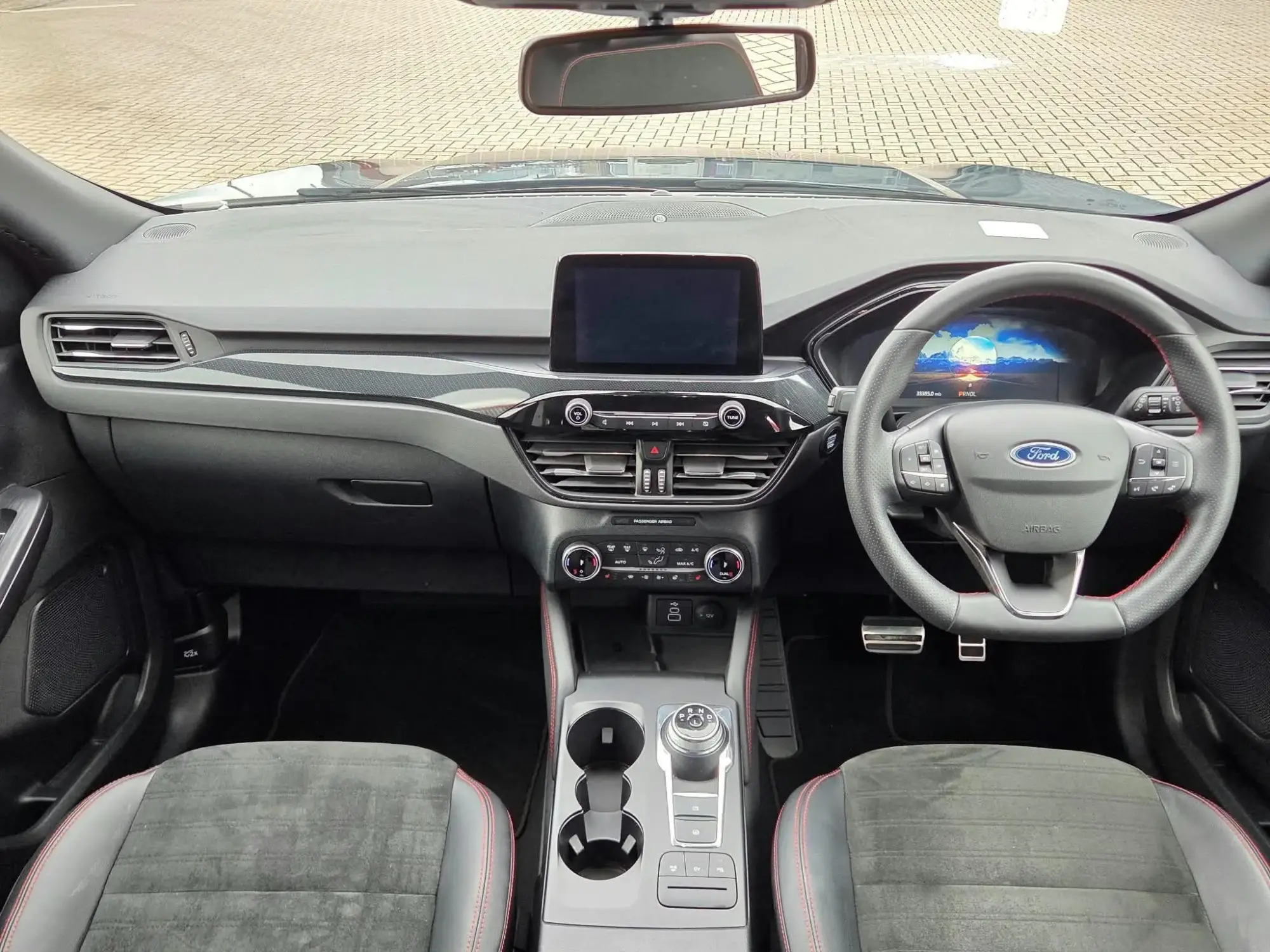 Ford Kuga Plug-In Hybrid Image 10 Ford Kuga Plug-In Hybrid Image 10