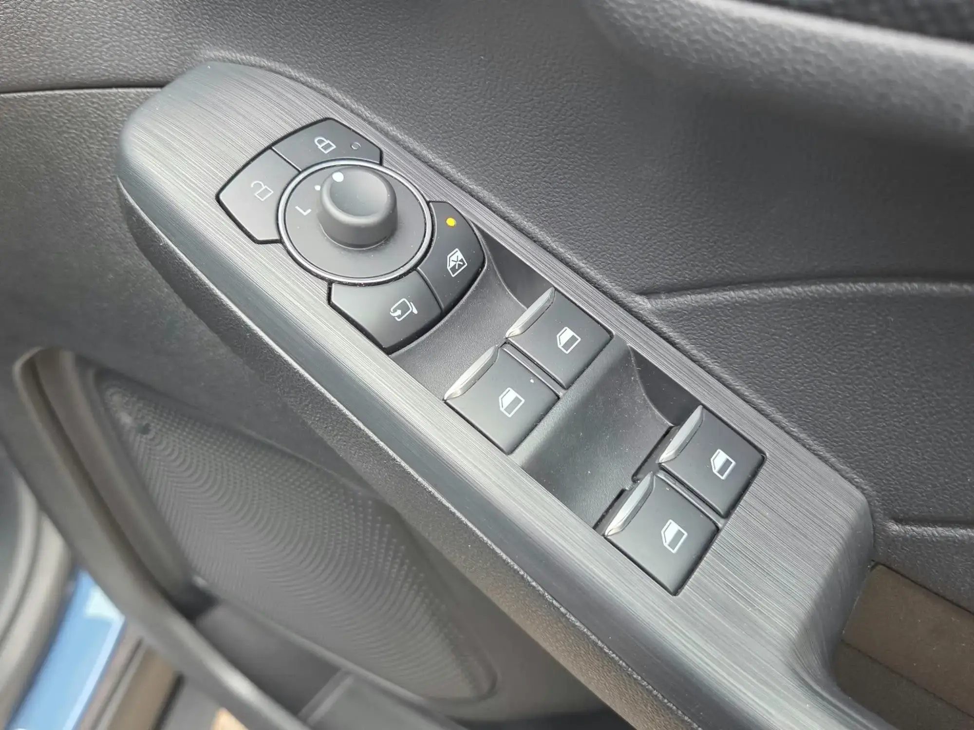 Ford Kuga Plug-In Hybrid Image 17 Ford Kuga Plug-In Hybrid Image 17