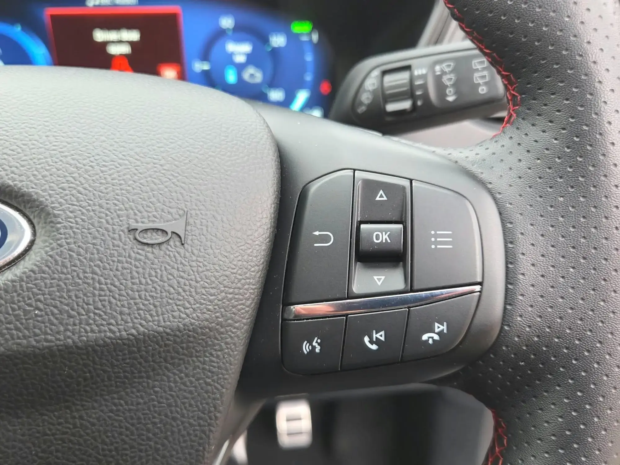 Ford Kuga Plug-In Hybrid Image 23 Ford Kuga Plug-In Hybrid Image 23