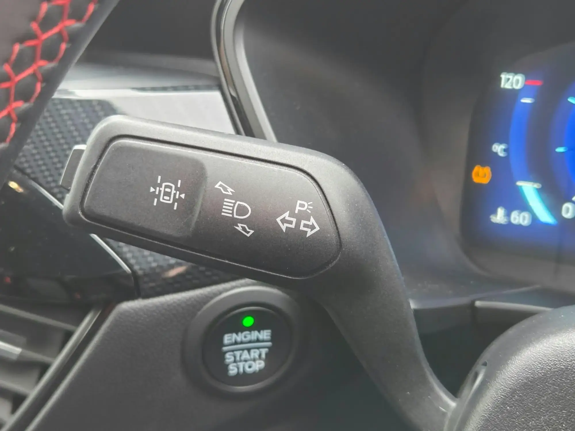 Ford Kuga Plug-In Hybrid Image 24 Ford Kuga Plug-In Hybrid Image 24
