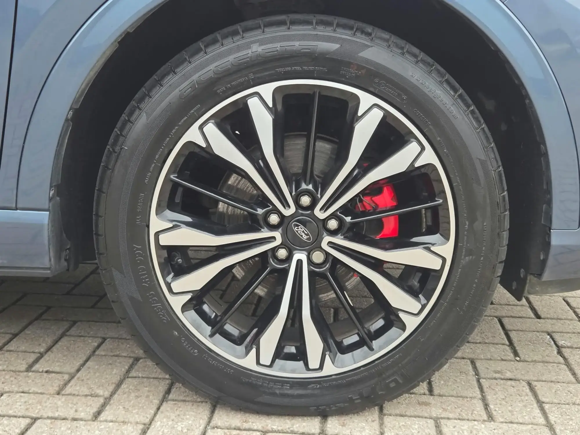 Ford Kuga Plug-In Hybrid Image 29 Ford Kuga Plug-In Hybrid Image 29