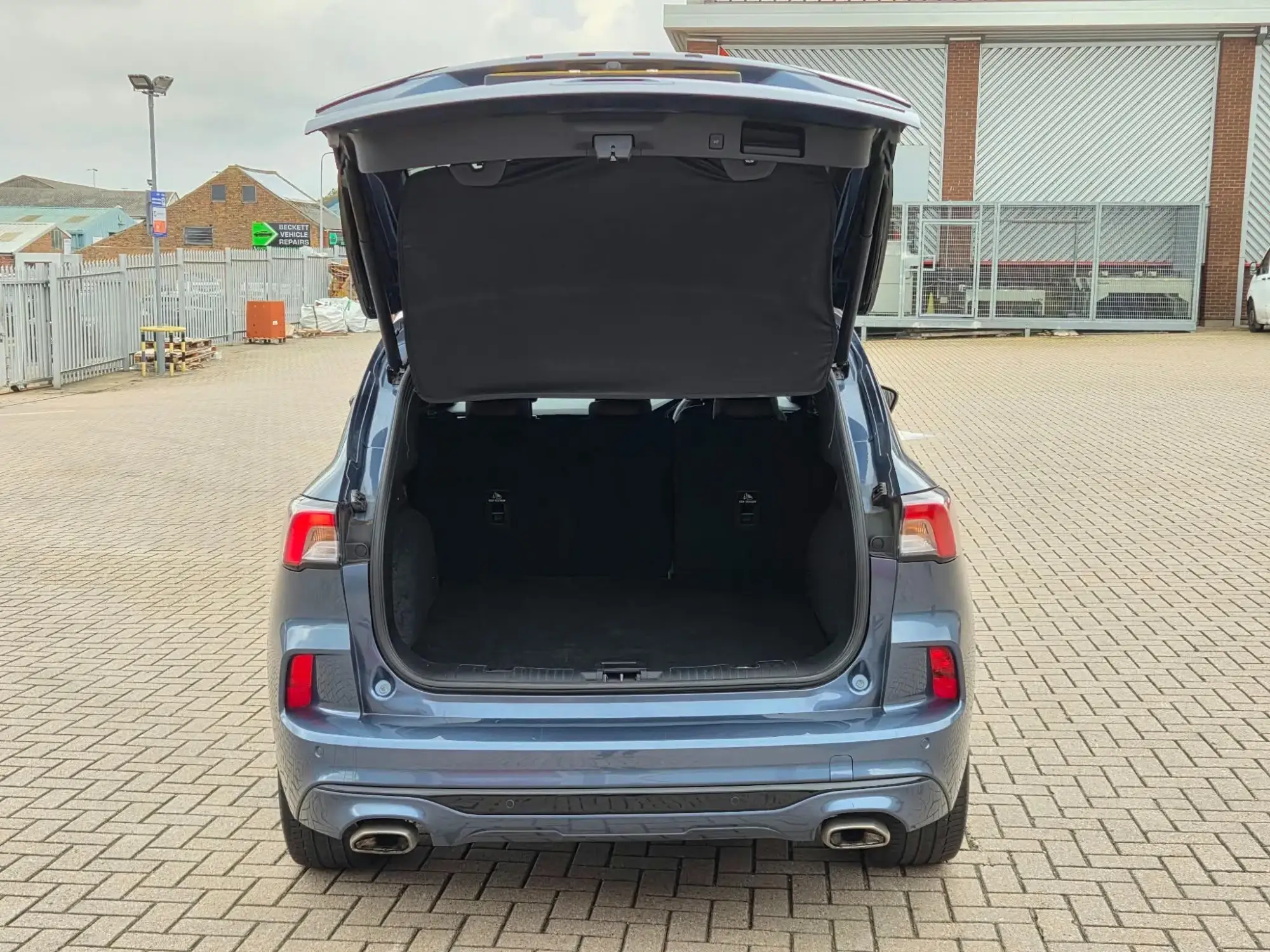 Ford Kuga Plug-In Hybrid Image 40 Ford Kuga Plug-In Hybrid Image 40