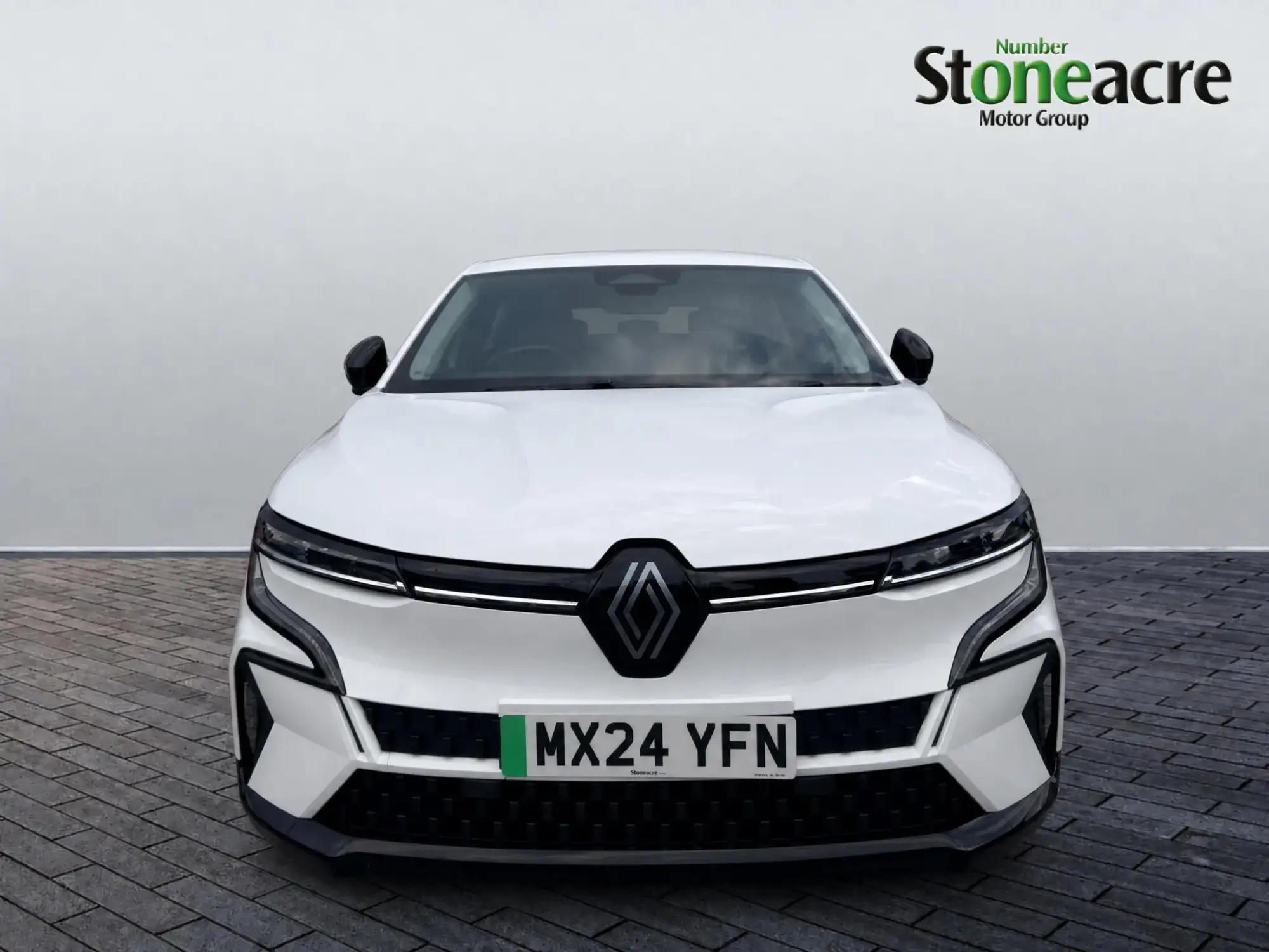 Renault Megane E-Tech Electric Image 2