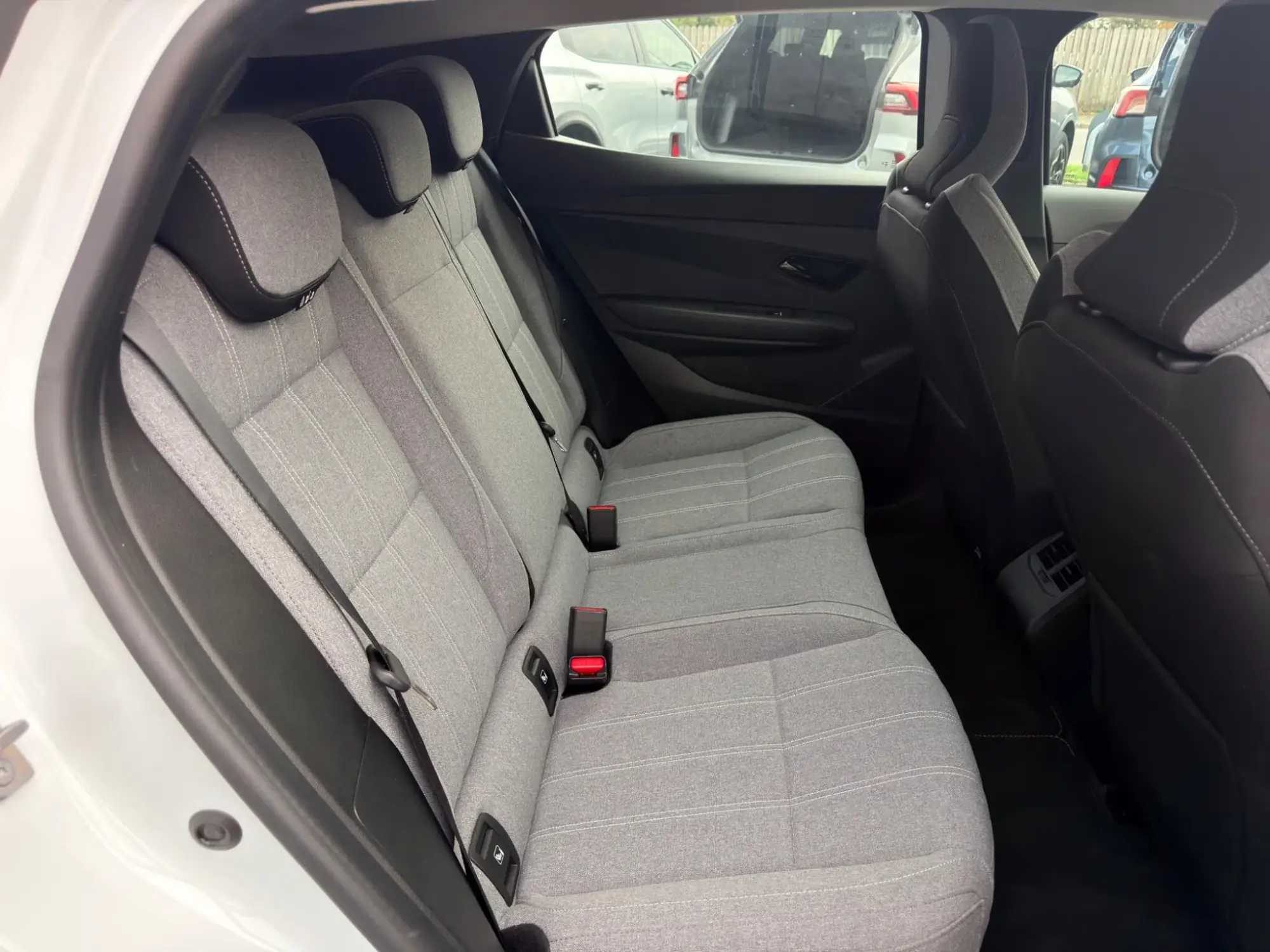 Renault Megane E-Tech Electric Image 11