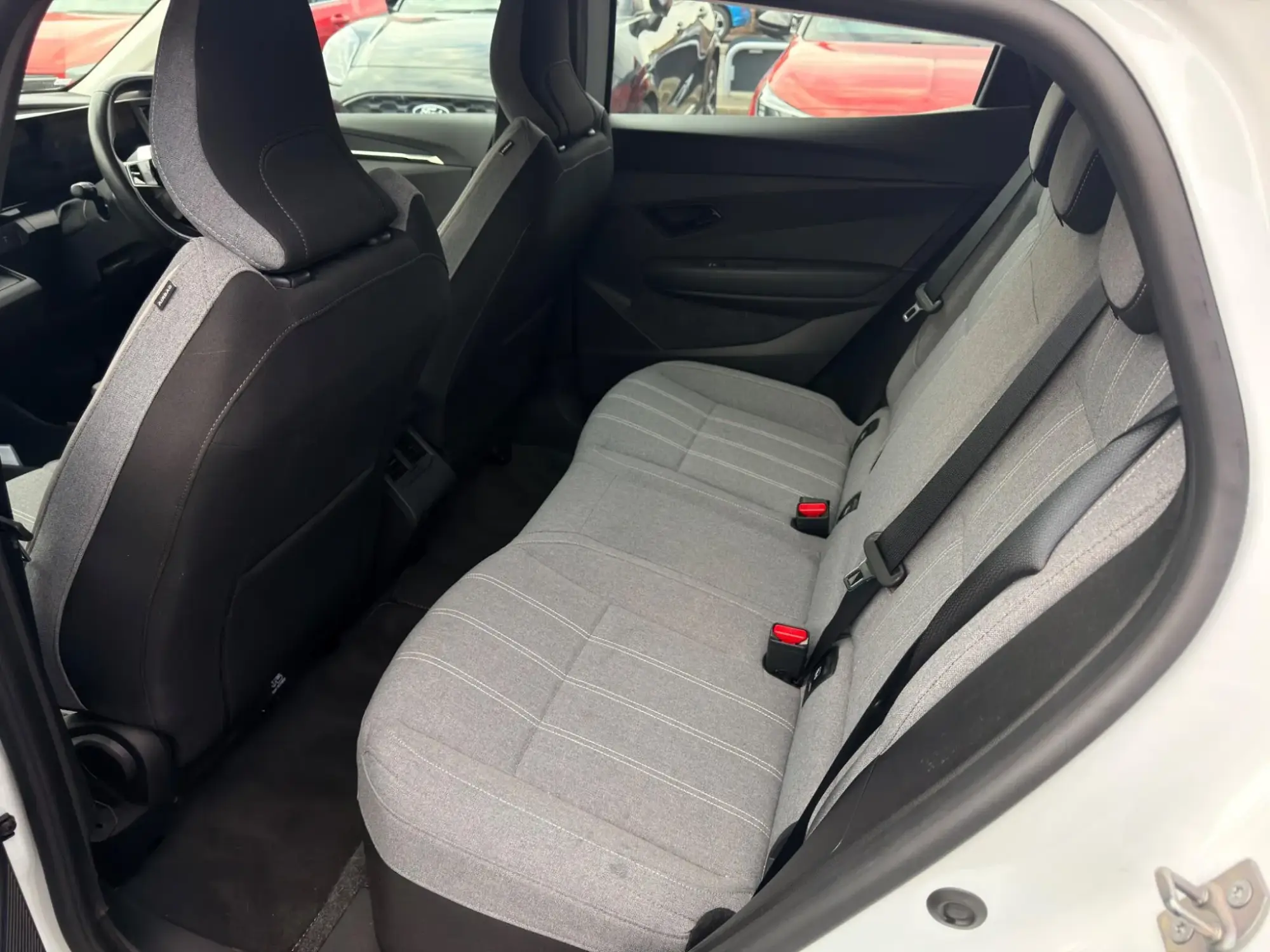 Renault Megane E-Tech Electric Image 12