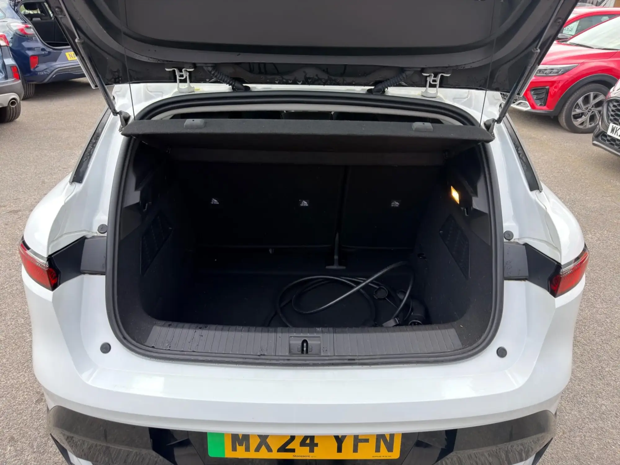 Renault Megane E-Tech Electric Image 25