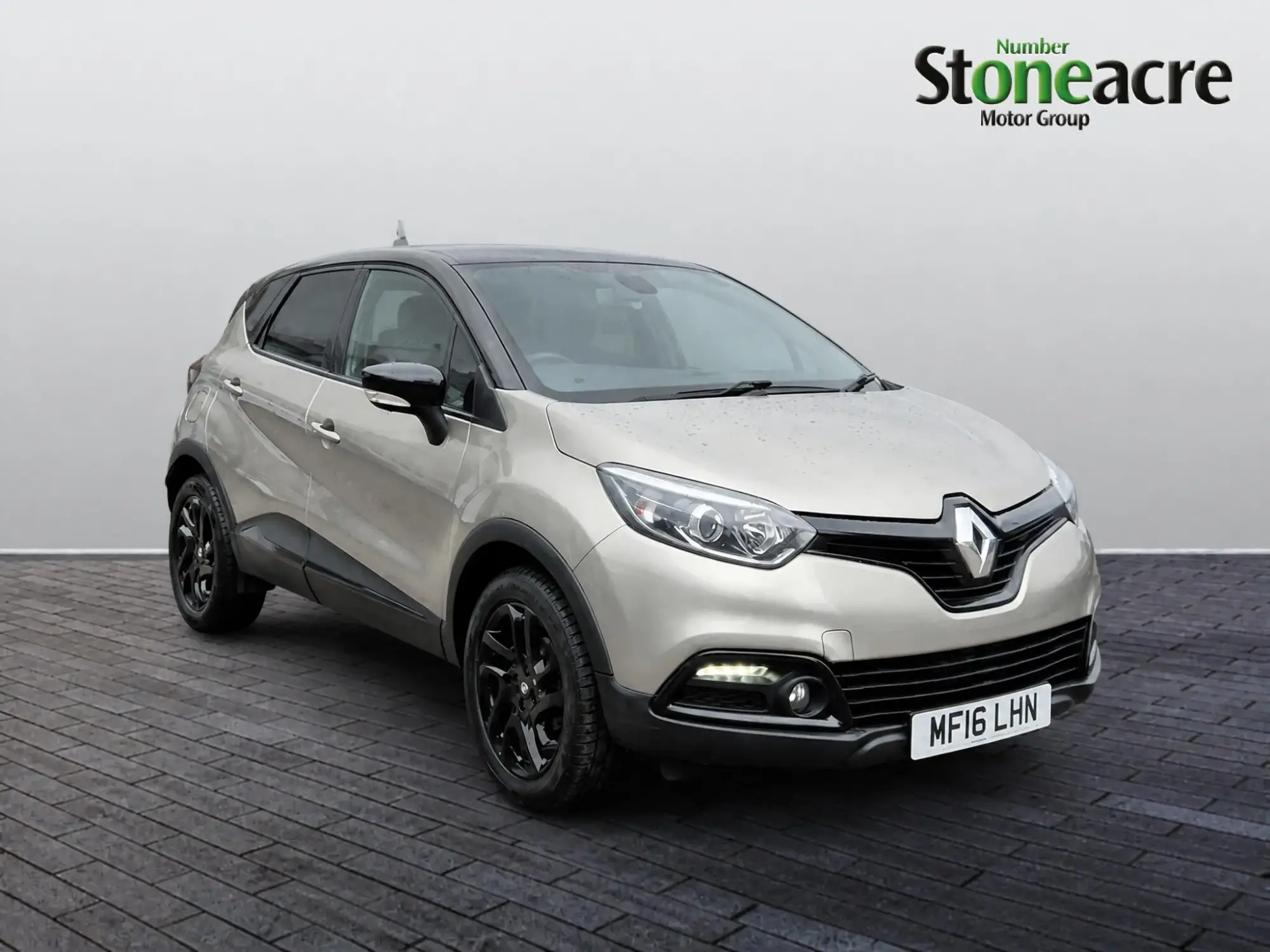Renault Captur 0.9 TCe ENERGY Dynamique S Nav Euro 6 (s/s) 5dr MF16LHN Image 1