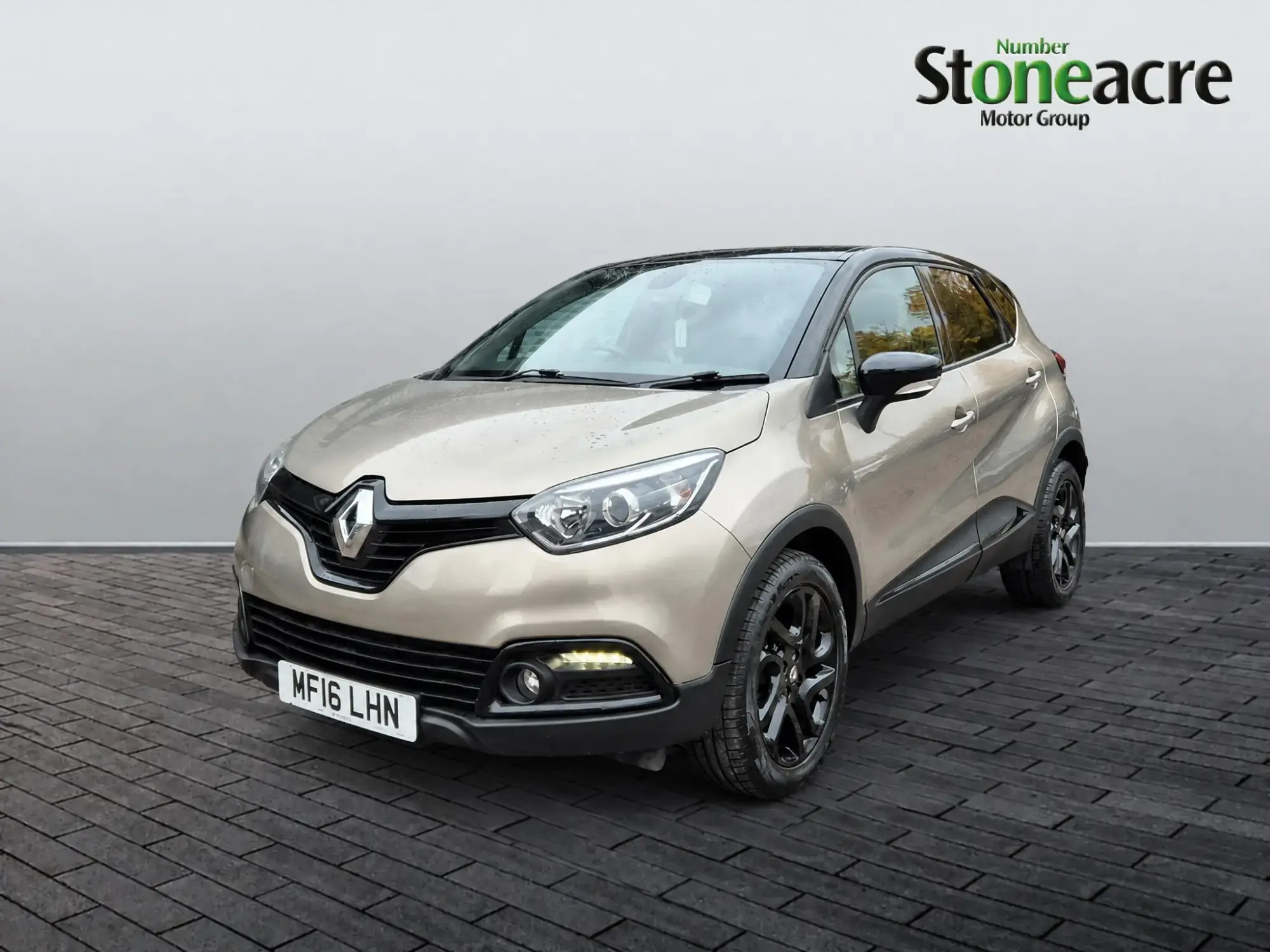 Renault Captur Image 8 Renault Captur Image 8