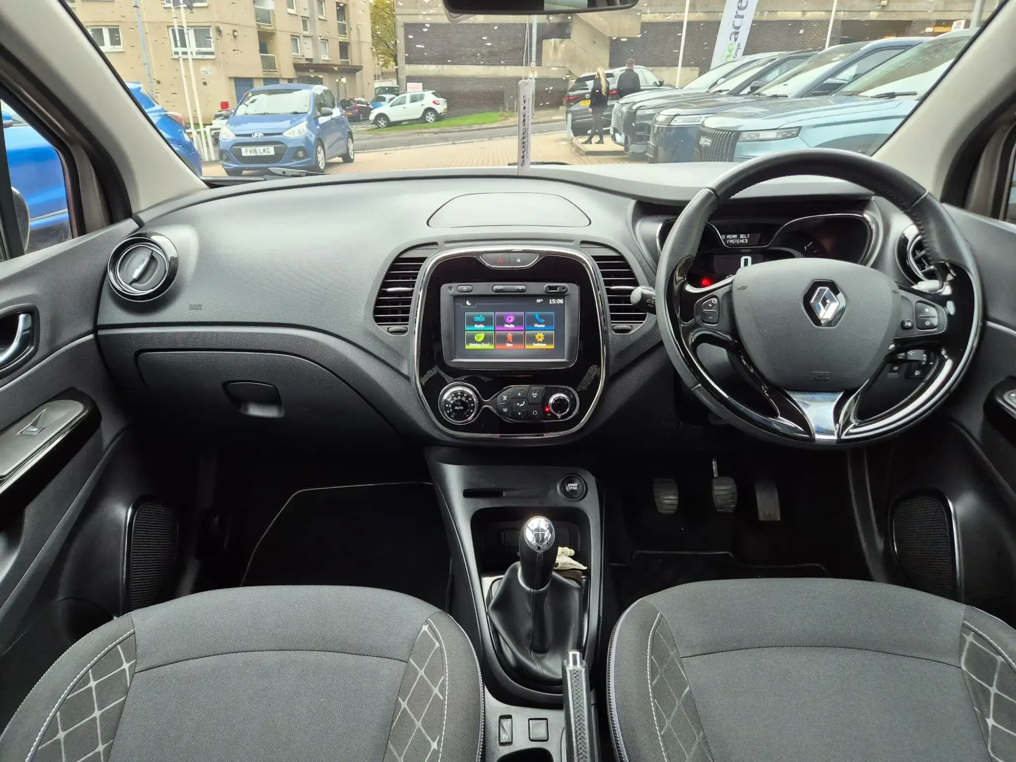 Renault Captur Image 14 Renault Captur Image 14