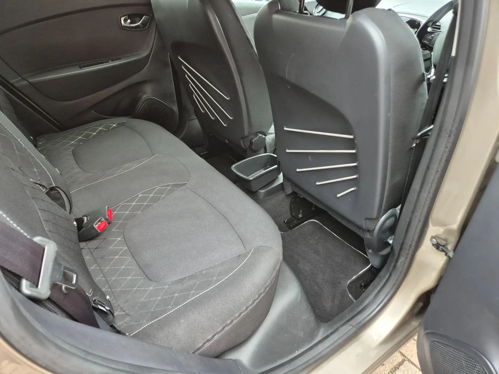 Renault Captur Image 18 Renault Captur Image 18