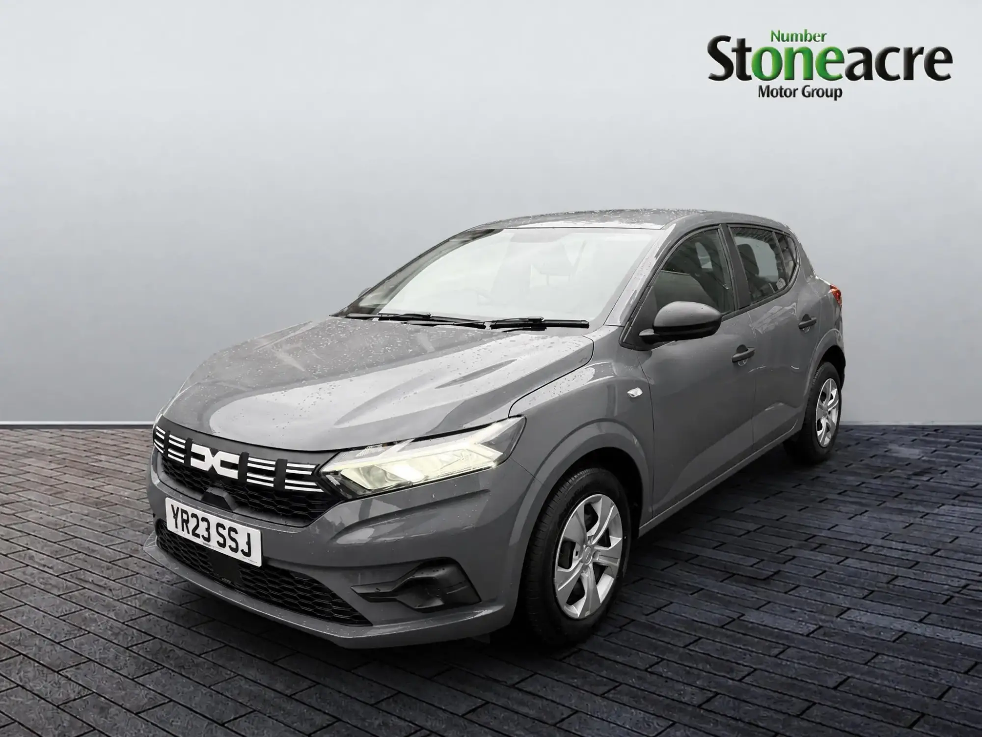 Dacia Sandero 1.0 TCe Essential Euro 6 (s/s) 5dr YR23SSJ Image 3