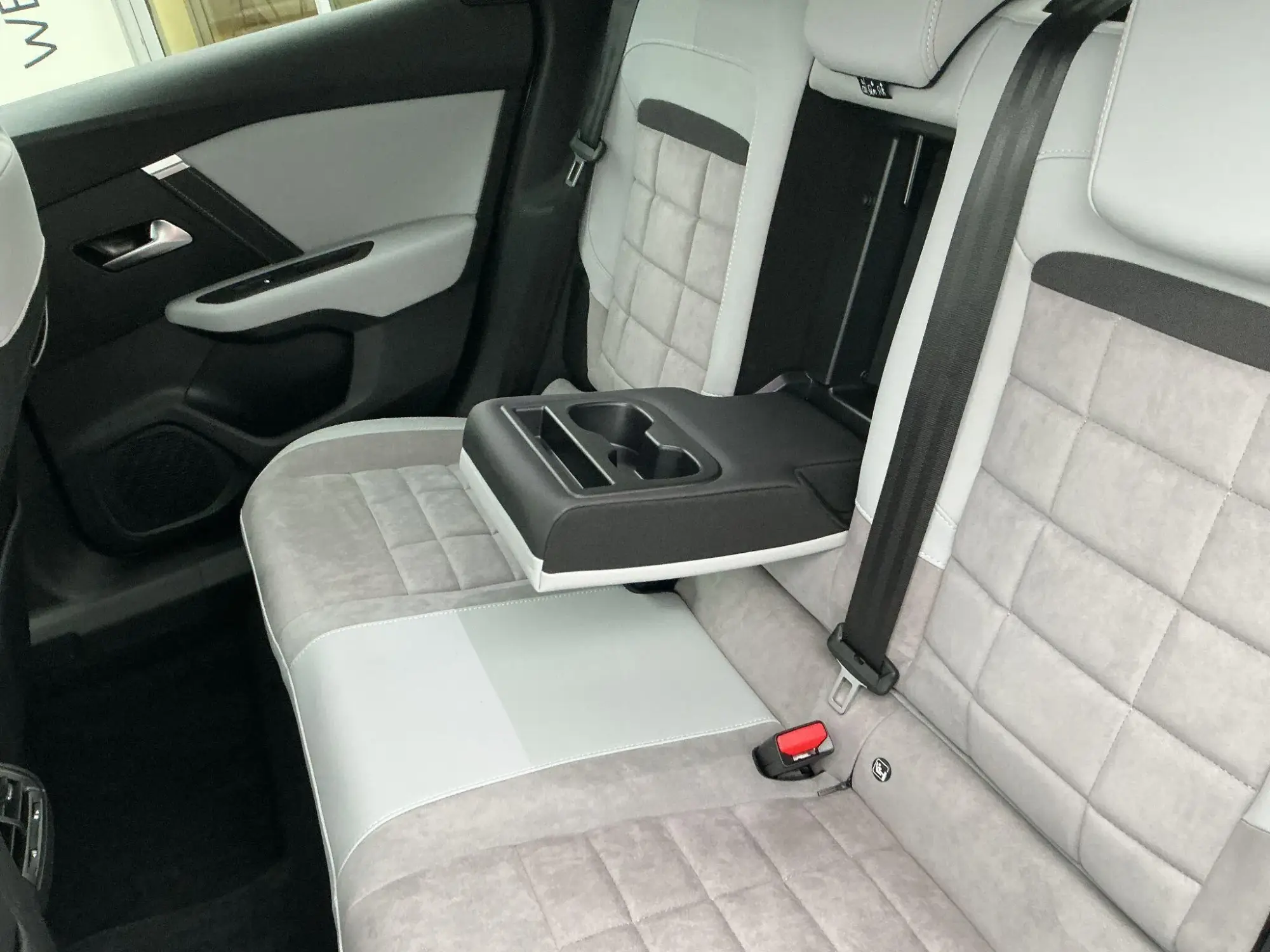 Citroen C4 Image 29 Citroen C4 Image 29