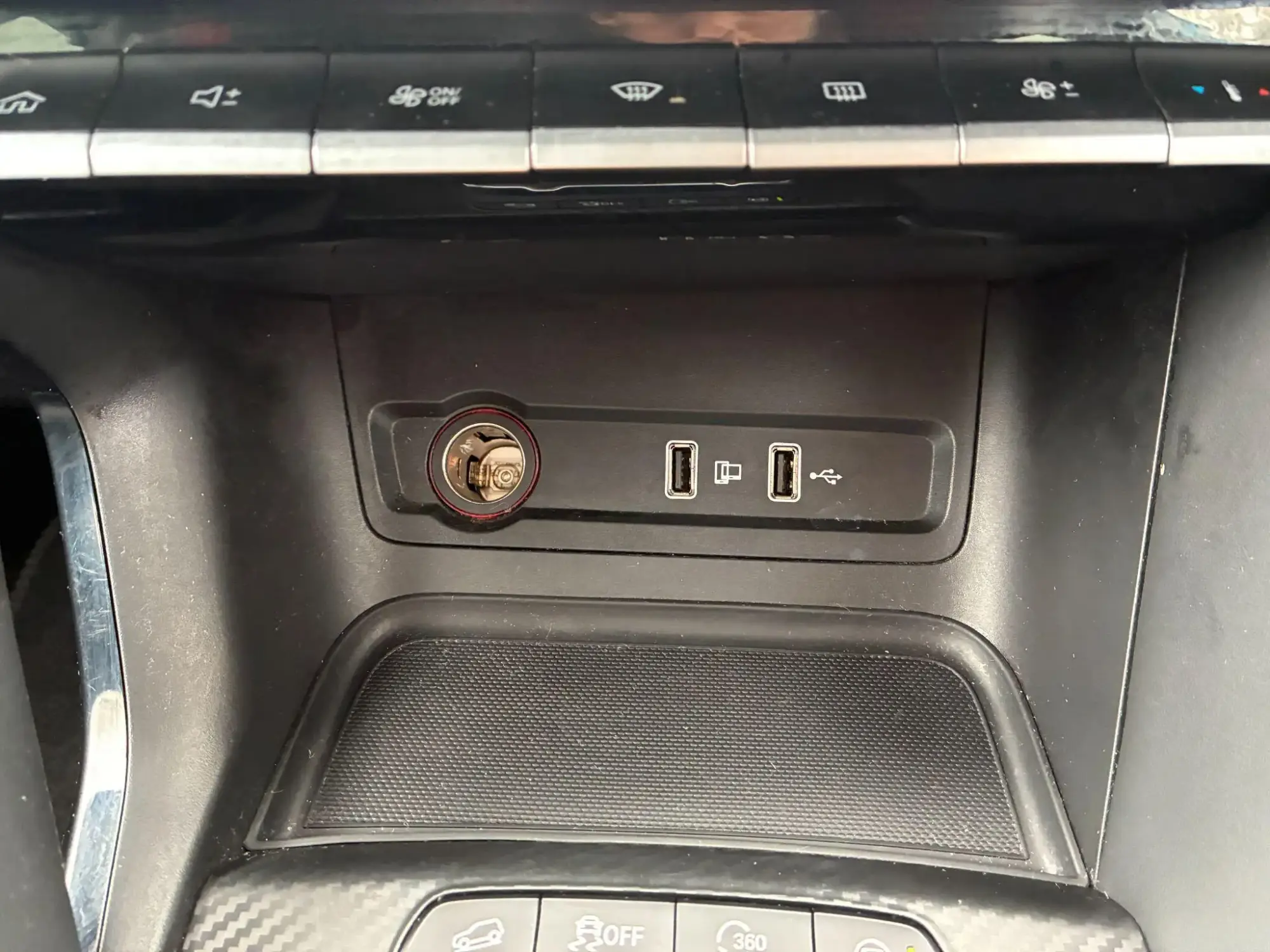 MG ZS Image 16 MG ZS Image 16