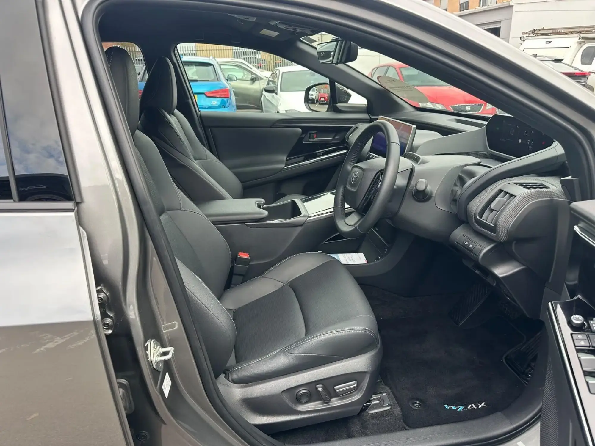 Toyota bZ4X Image 11