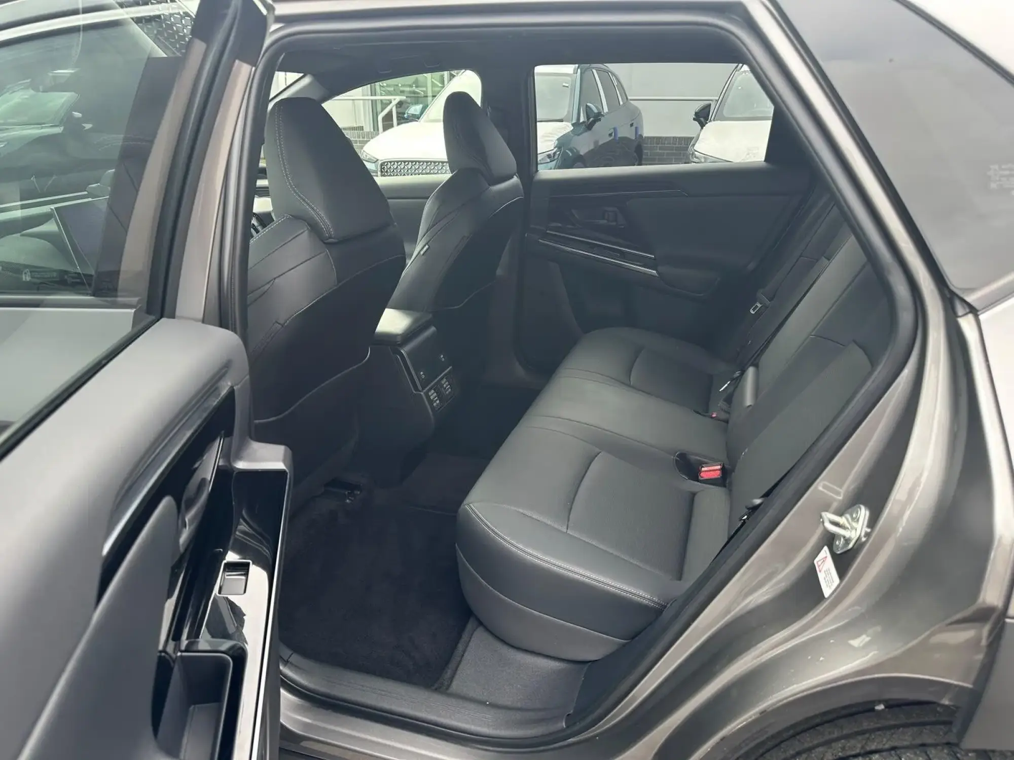 Toyota bZ4X Image 12