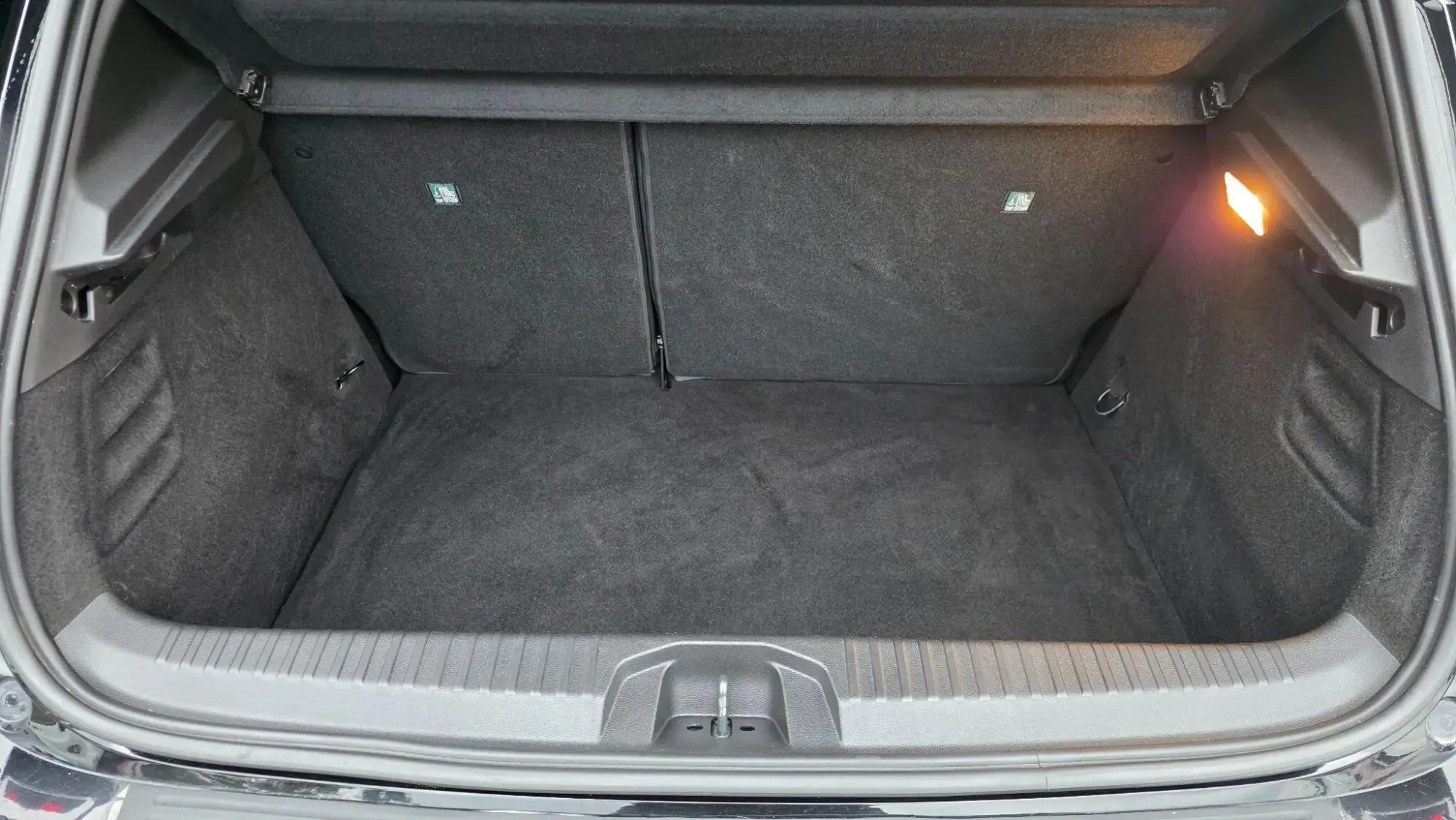 Renault Clio E-Tech Image 38 Renault Clio E-Tech Image 38