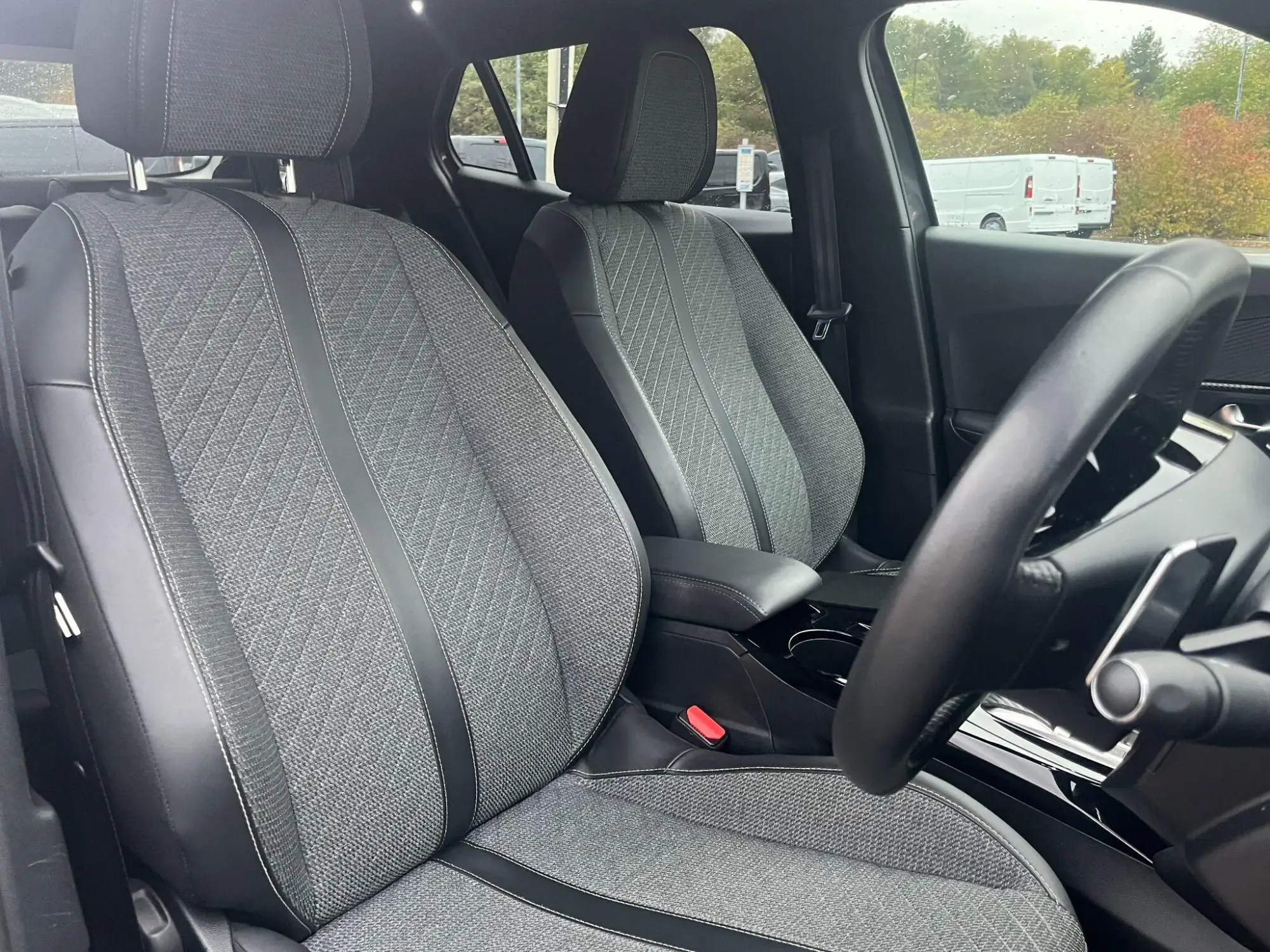 Peugeot 2008 Image 15