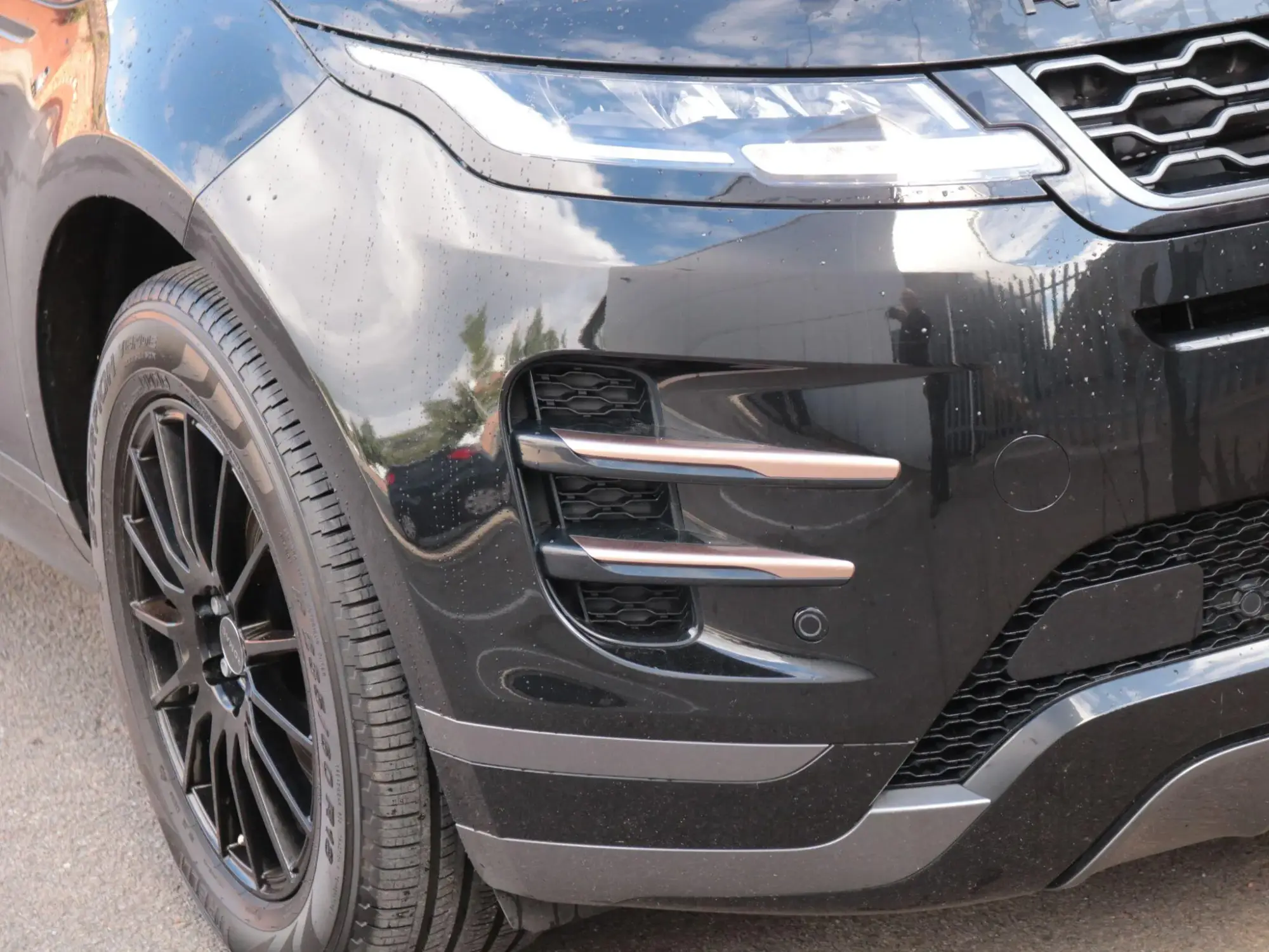 Land Rover Range Rover Evoque Image 8
