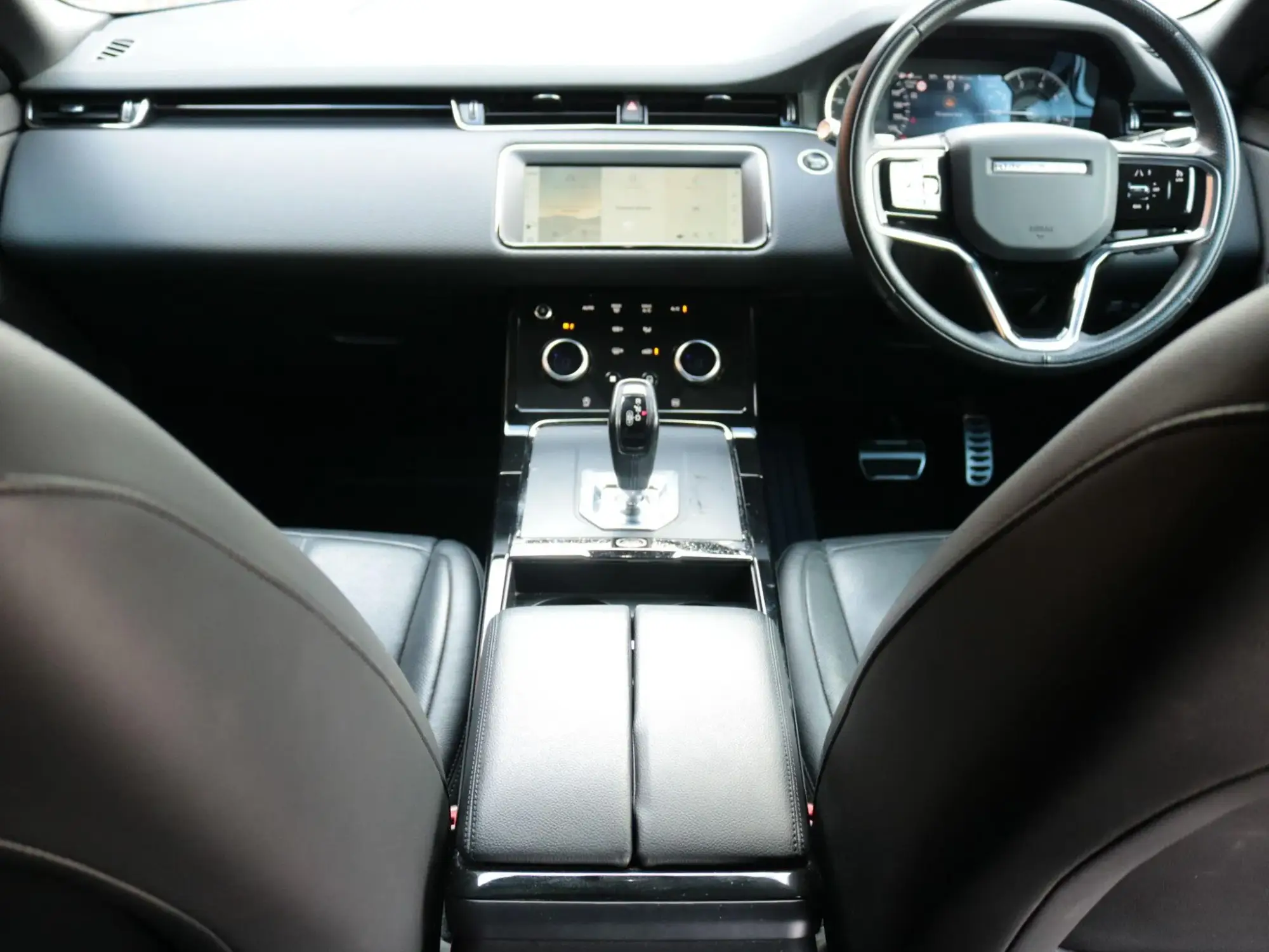 Land Rover Range Rover Evoque Image 14
