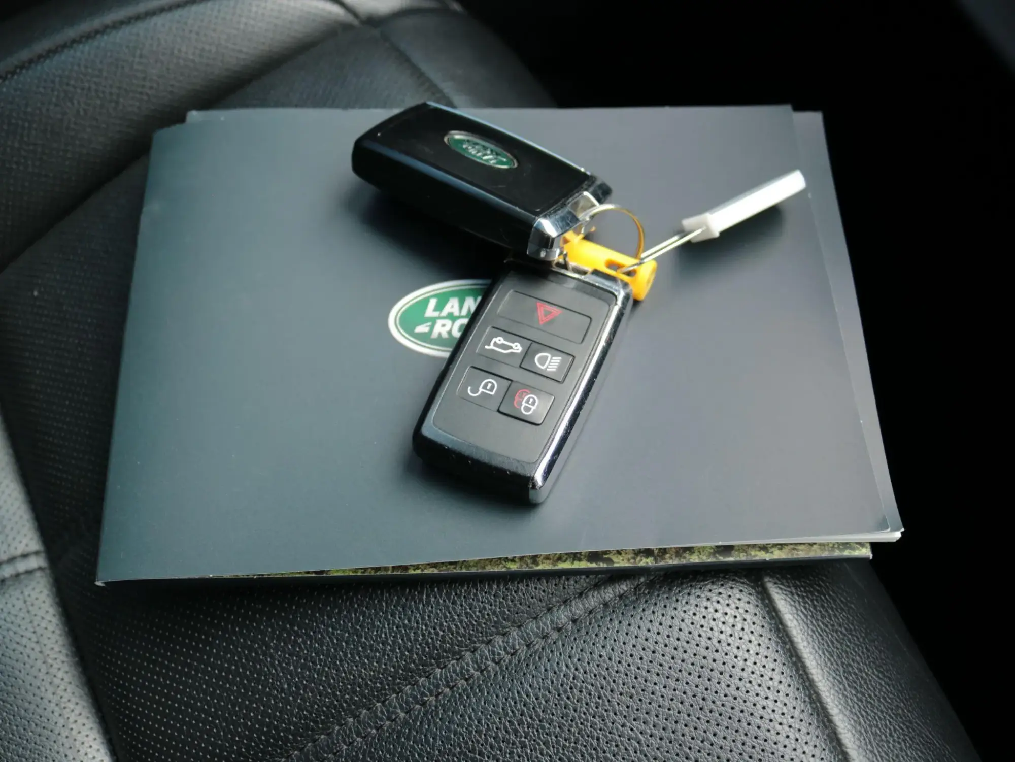 Land Rover Range Rover Evoque Image 28