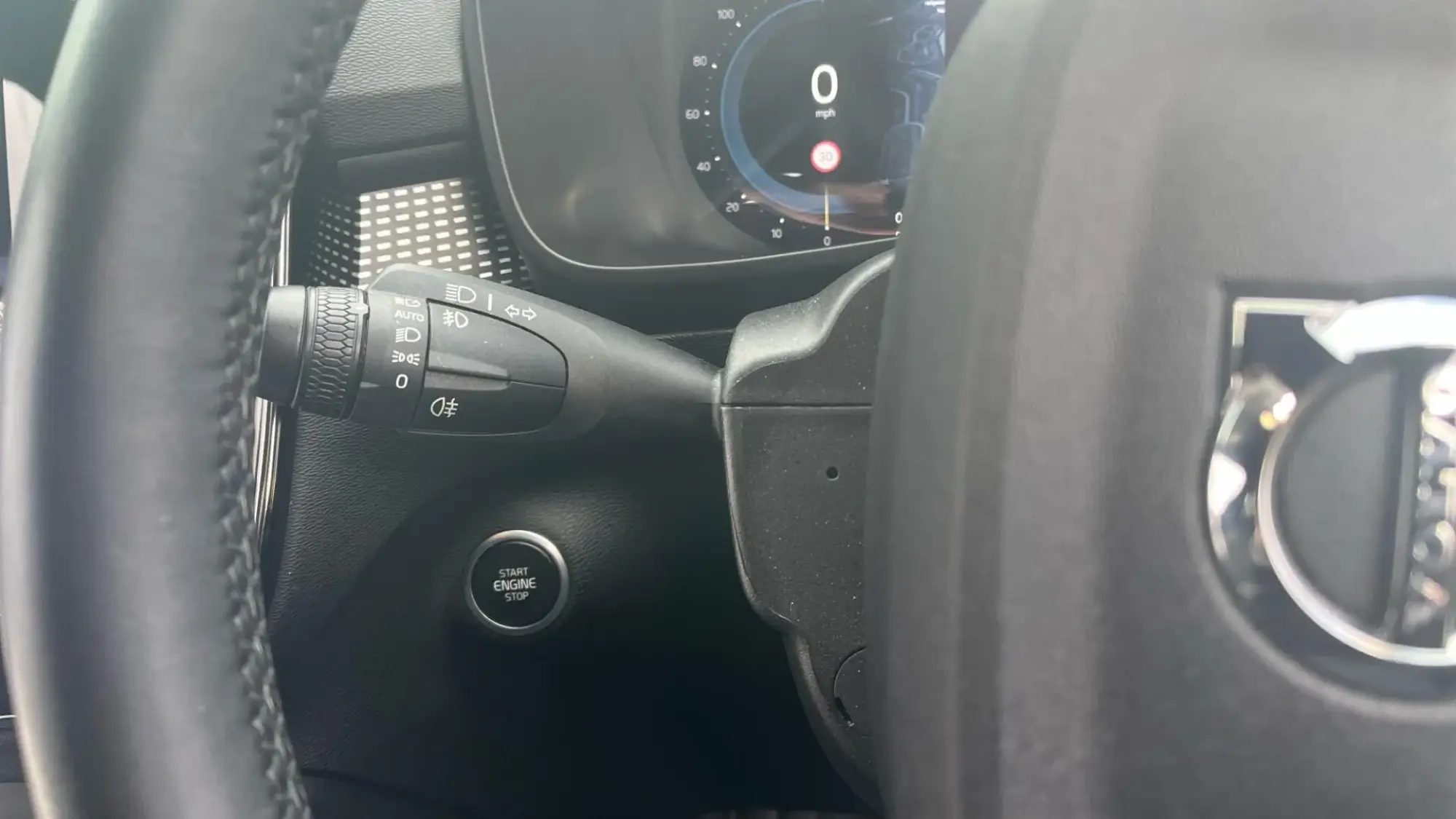 Volvo XC40 Image 20 Volvo XC40 Image 20