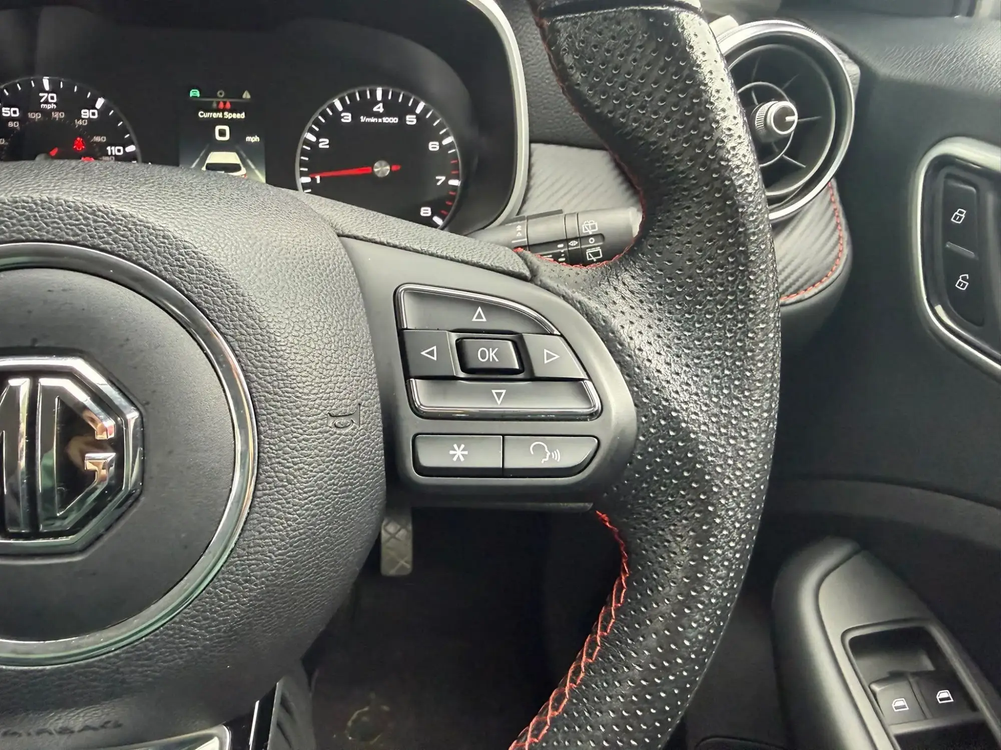 MG ZS Image 18 MG ZS Image 18