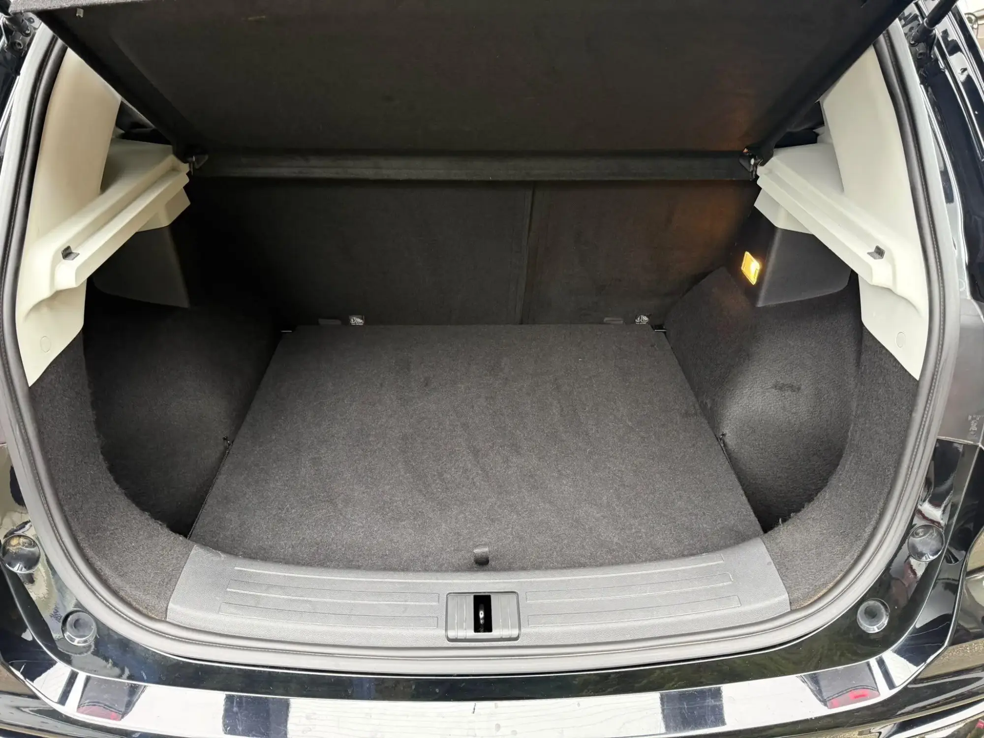MG ZS Image 28 MG ZS Image 28