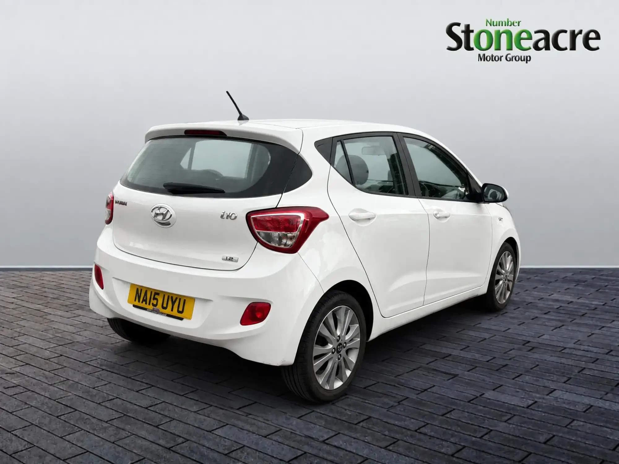 Hyundai i10 Image 4 Hyundai i10 Image 4