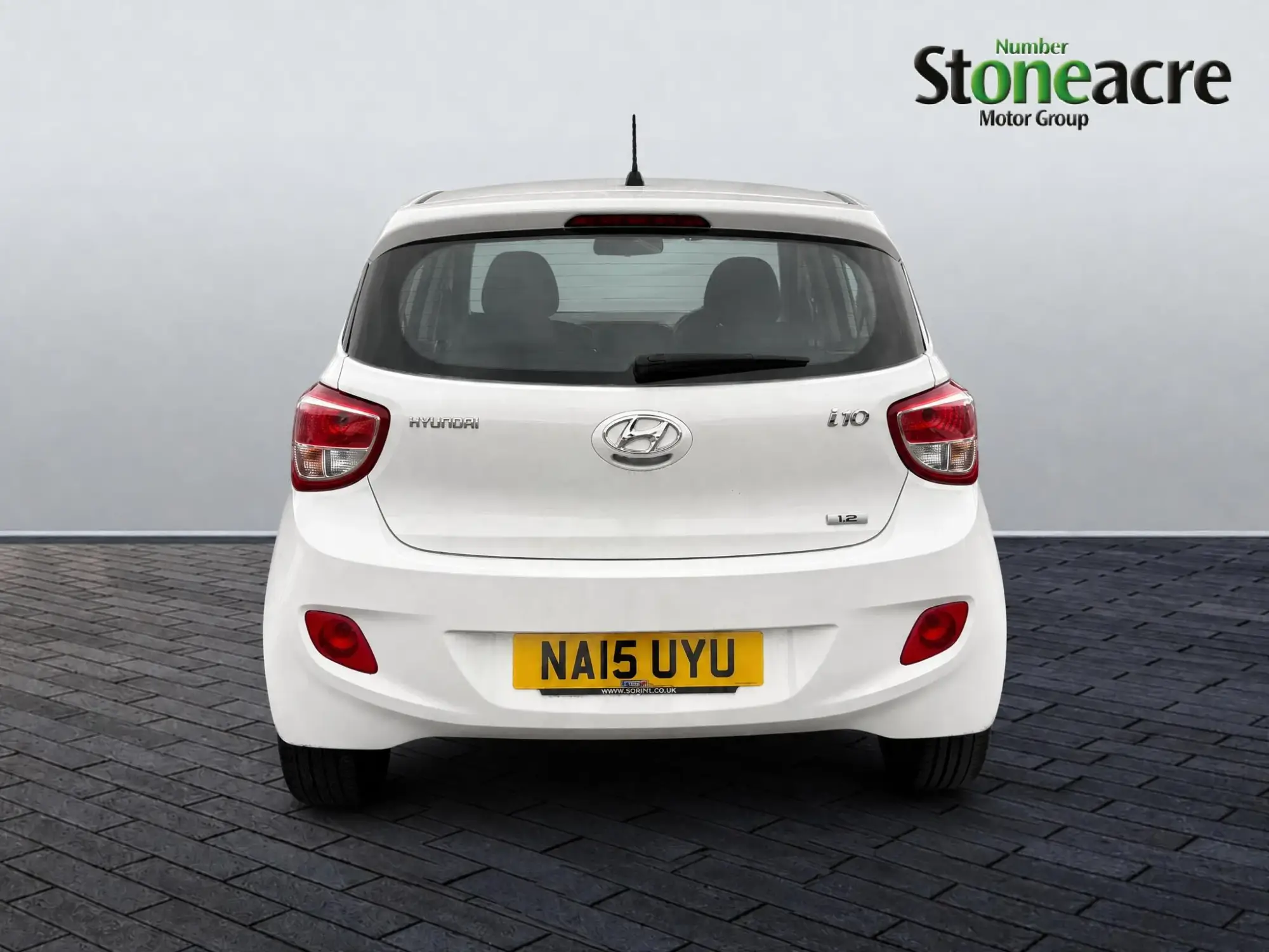Hyundai i10 Image 6 Hyundai i10 Image 6