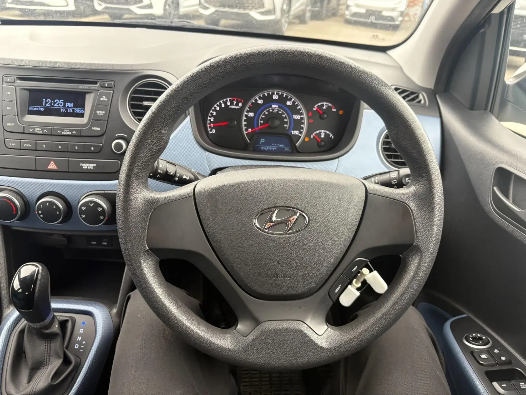 Hyundai i10 Image 21 Hyundai i10 Image 21