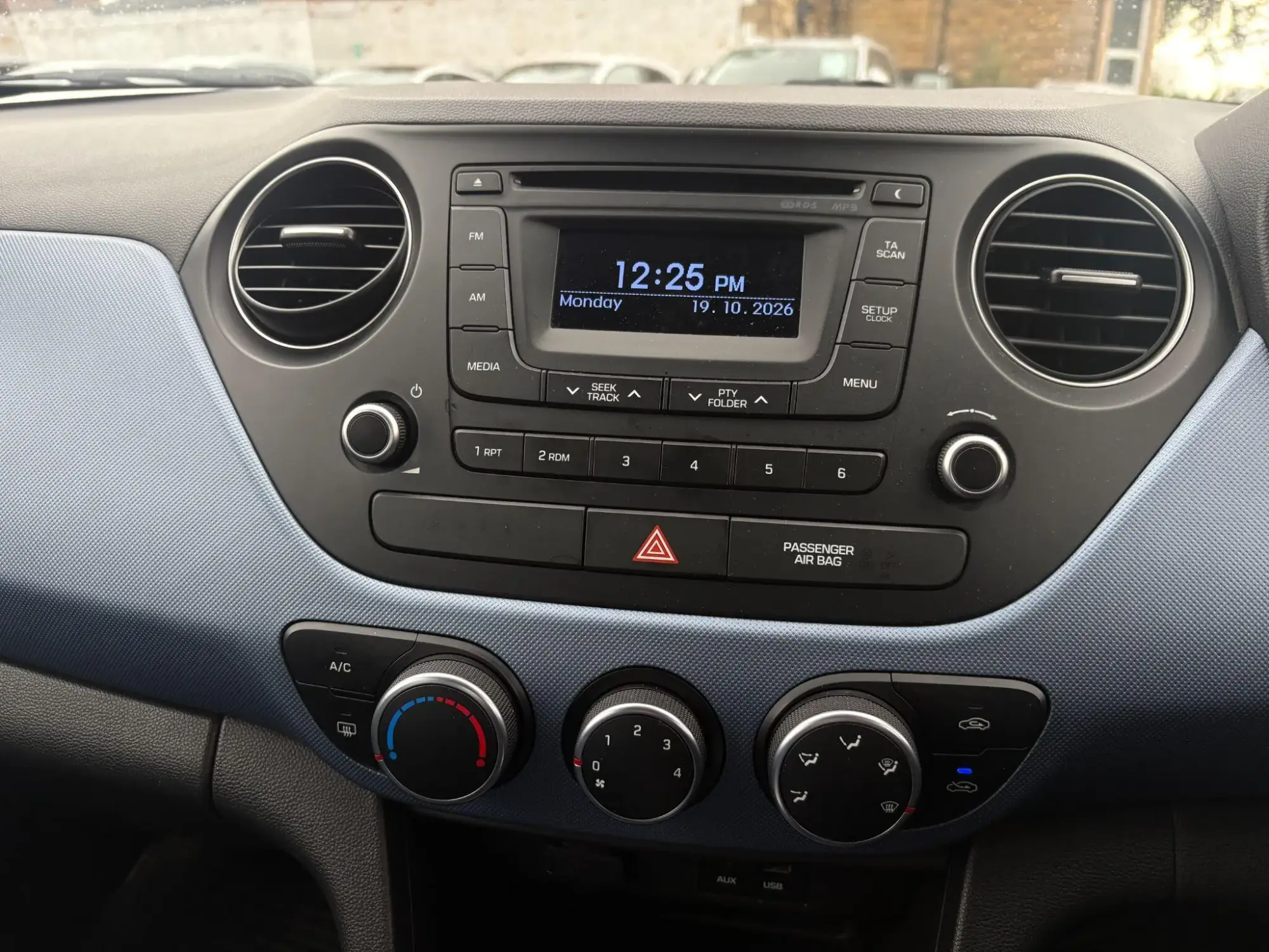 Hyundai i10 Image 24 Hyundai i10 Image 24