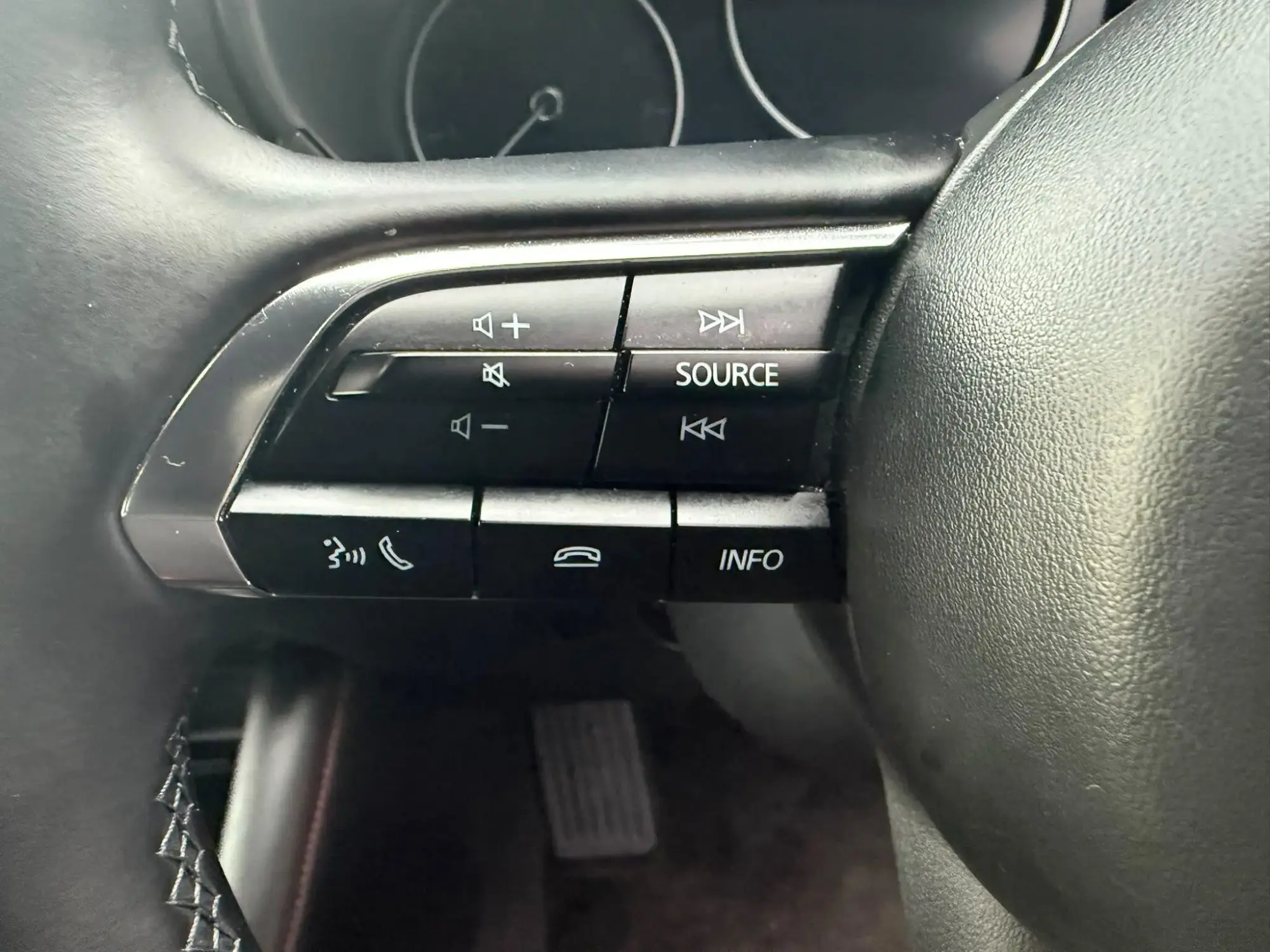 Mazda3 Image 13 Mazda3 Image 13