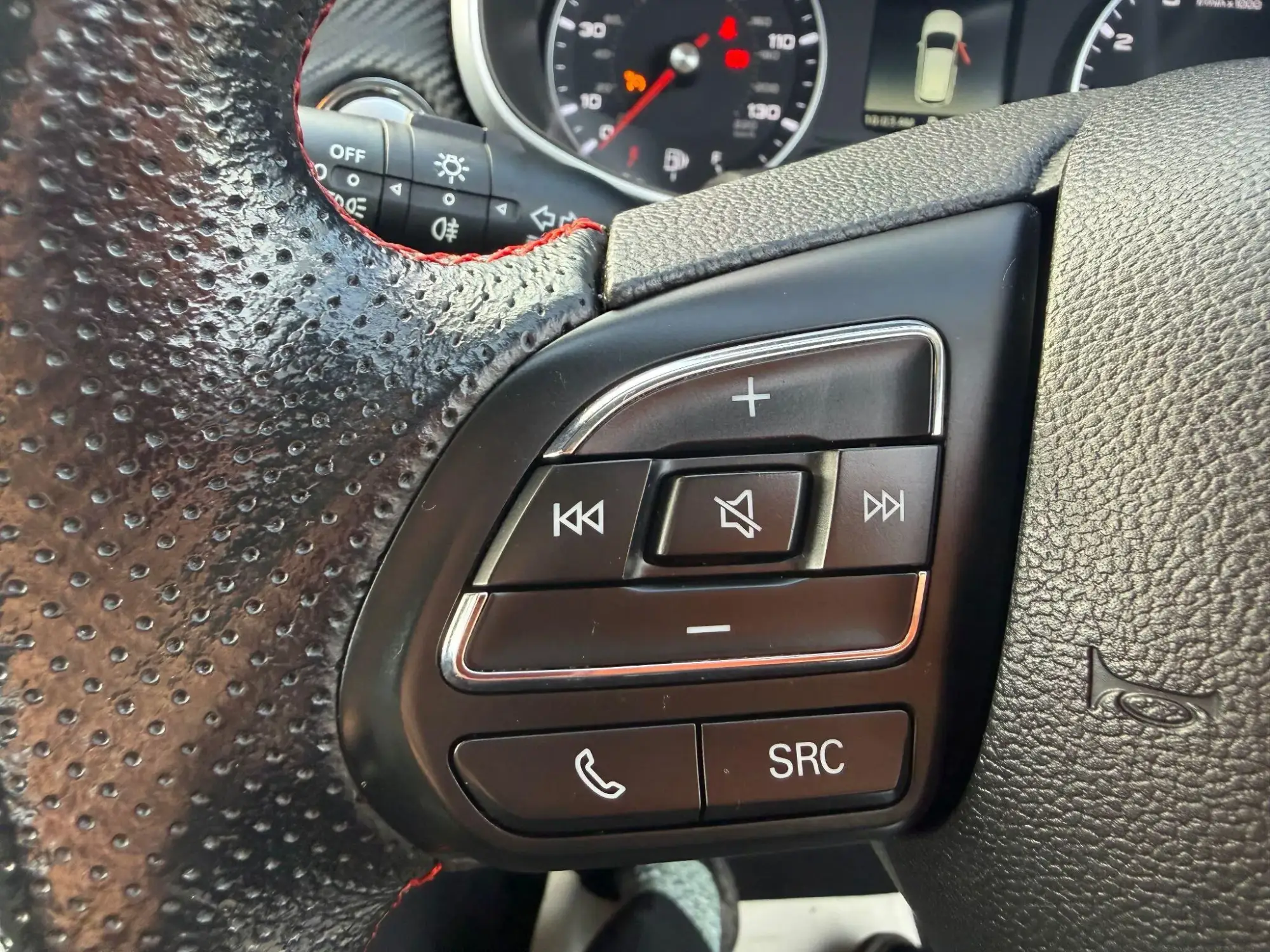 MG ZS Image 18