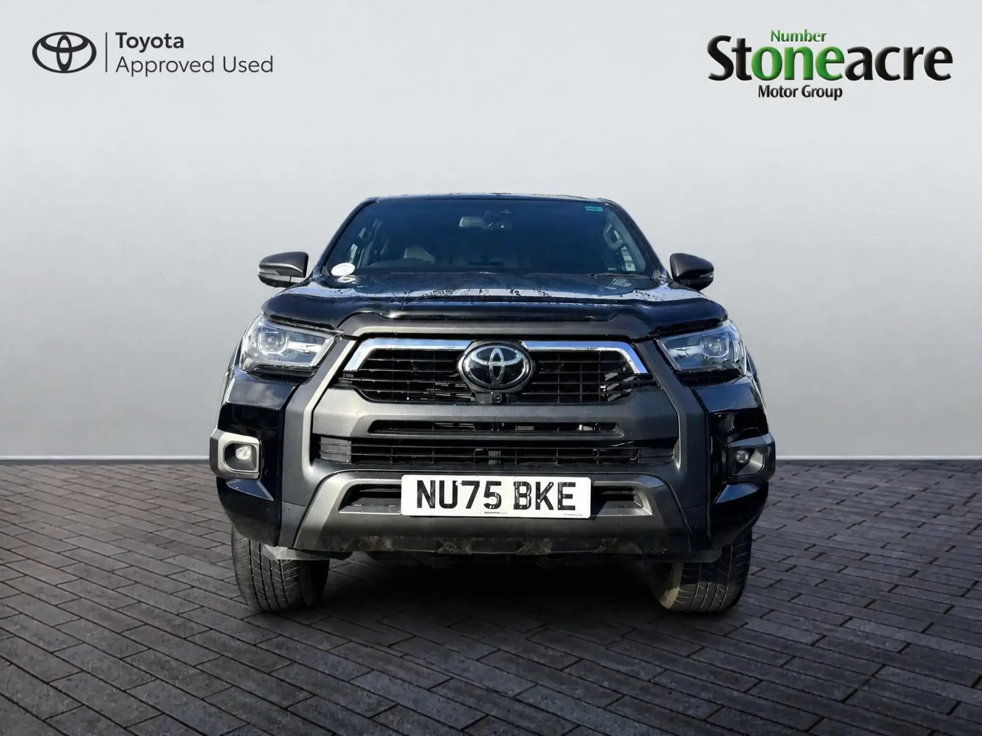 Toyota Hilux Image 8 Toyota Hilux Image 8