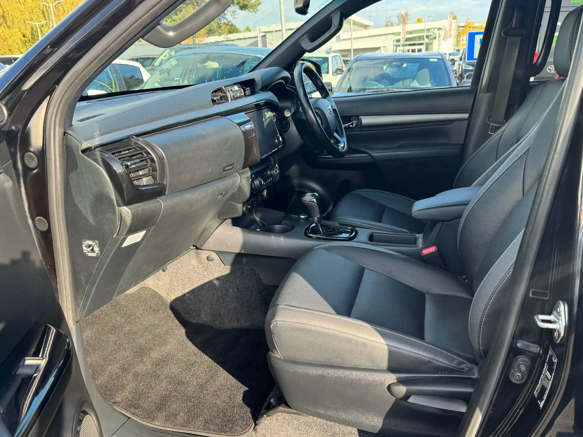 Toyota Hilux Image 14 Toyota Hilux Image 14
