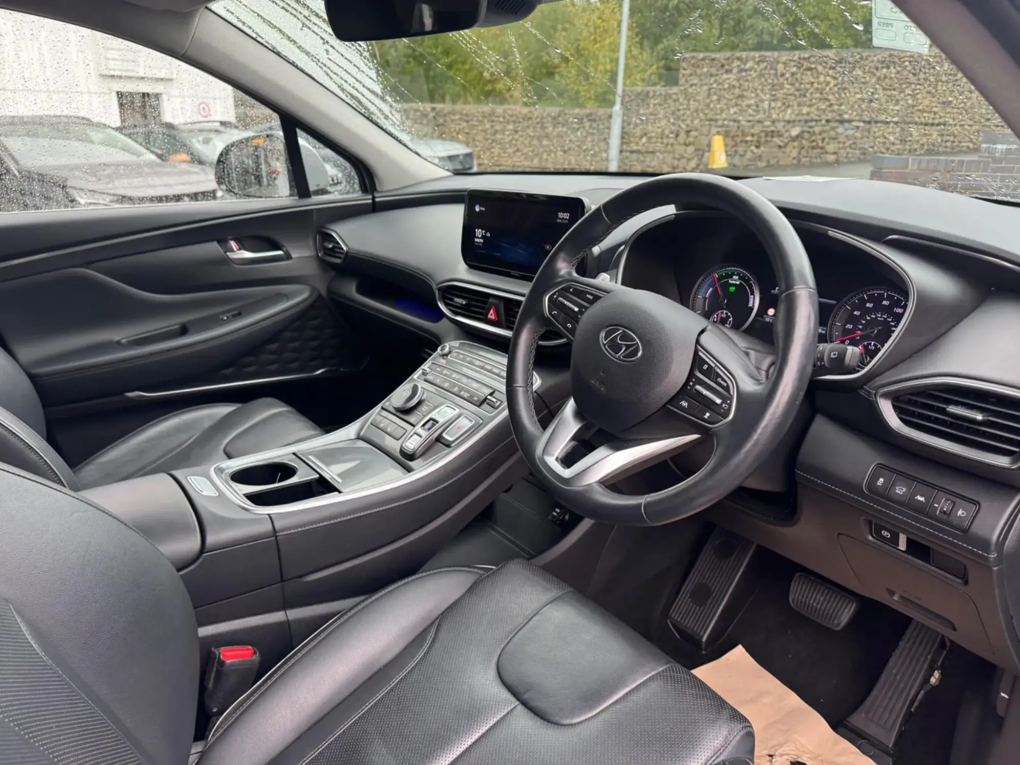 Hyundai SANTA FE Image 9