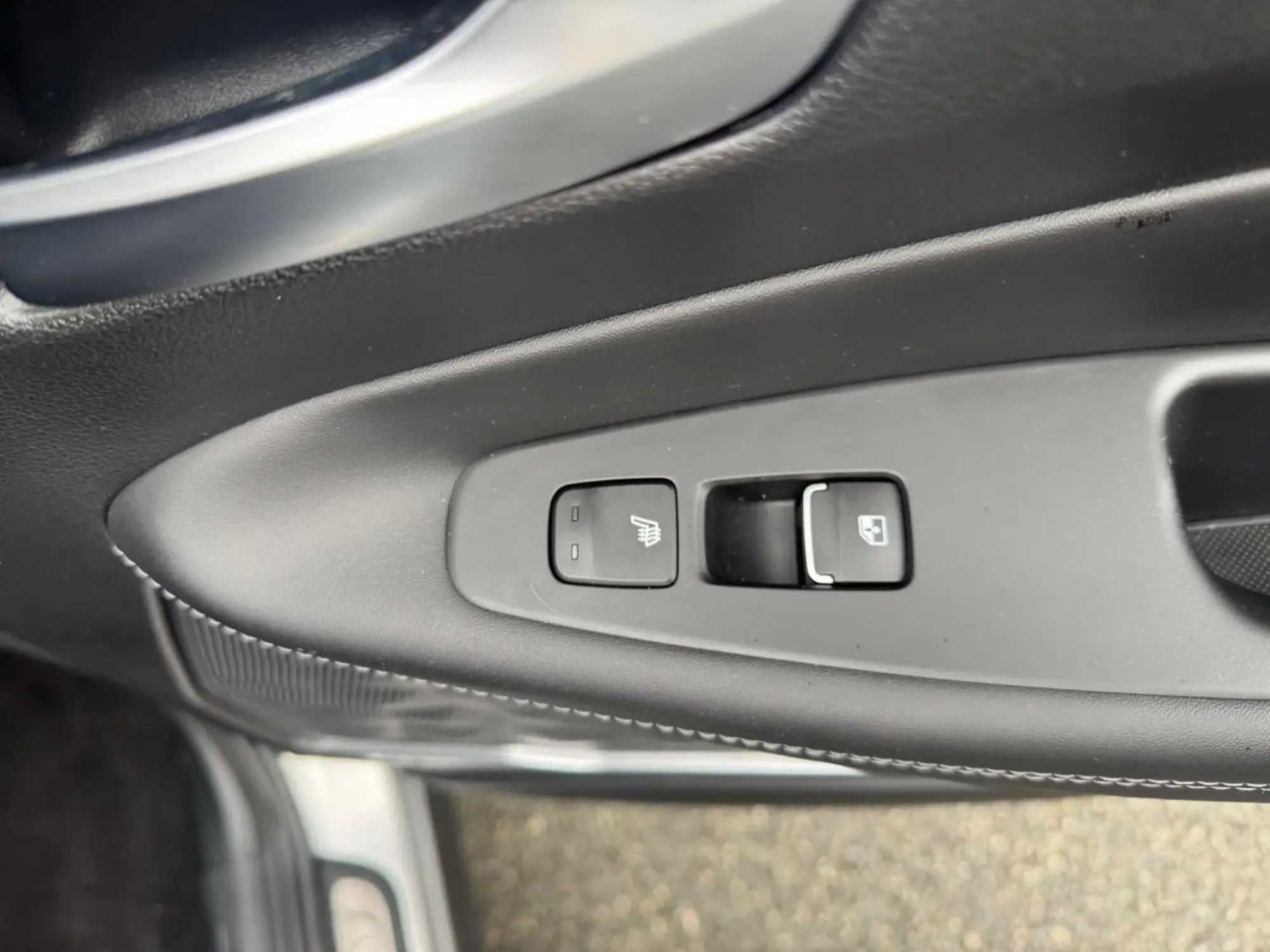 Hyundai SANTA FE Image 18