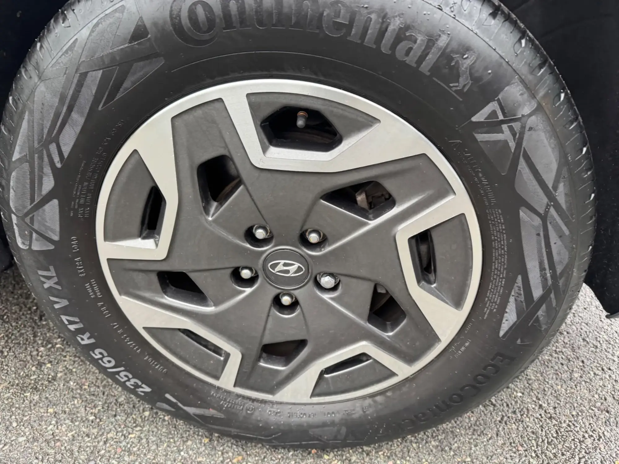 Hyundai SANTA FE Image 24