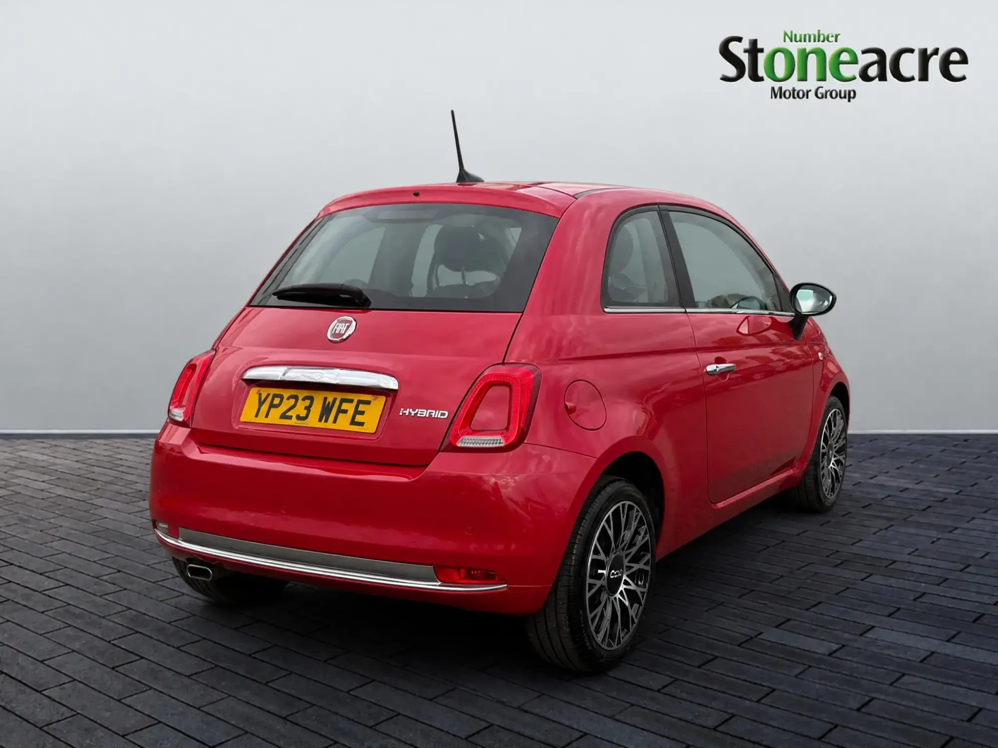 Fiat 500 Hybrid Image 3 Fiat 500 Hybrid Image 3