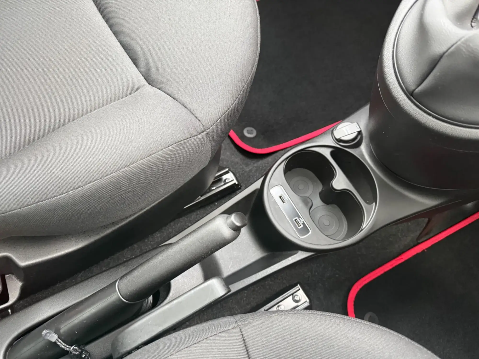 Fiat 500 Hybrid Image 23 Fiat 500 Hybrid Image 23